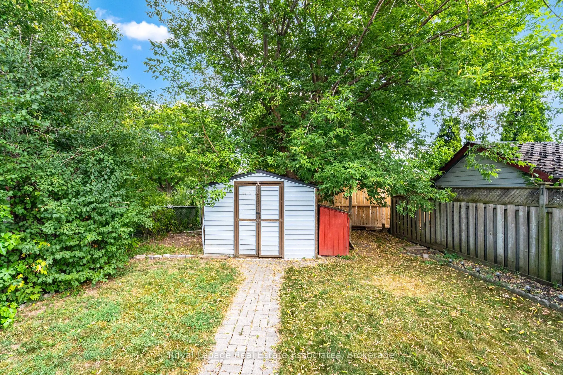 12 Gulliver Crescent