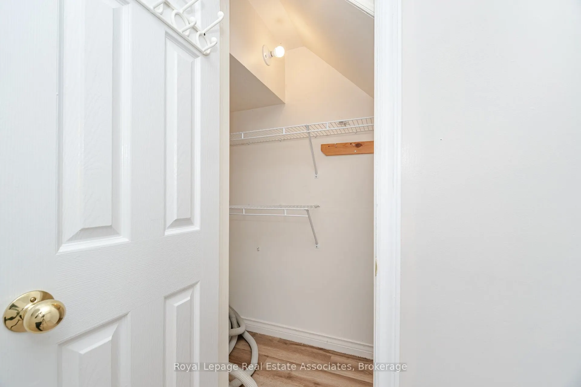12 Gulliver Crescent