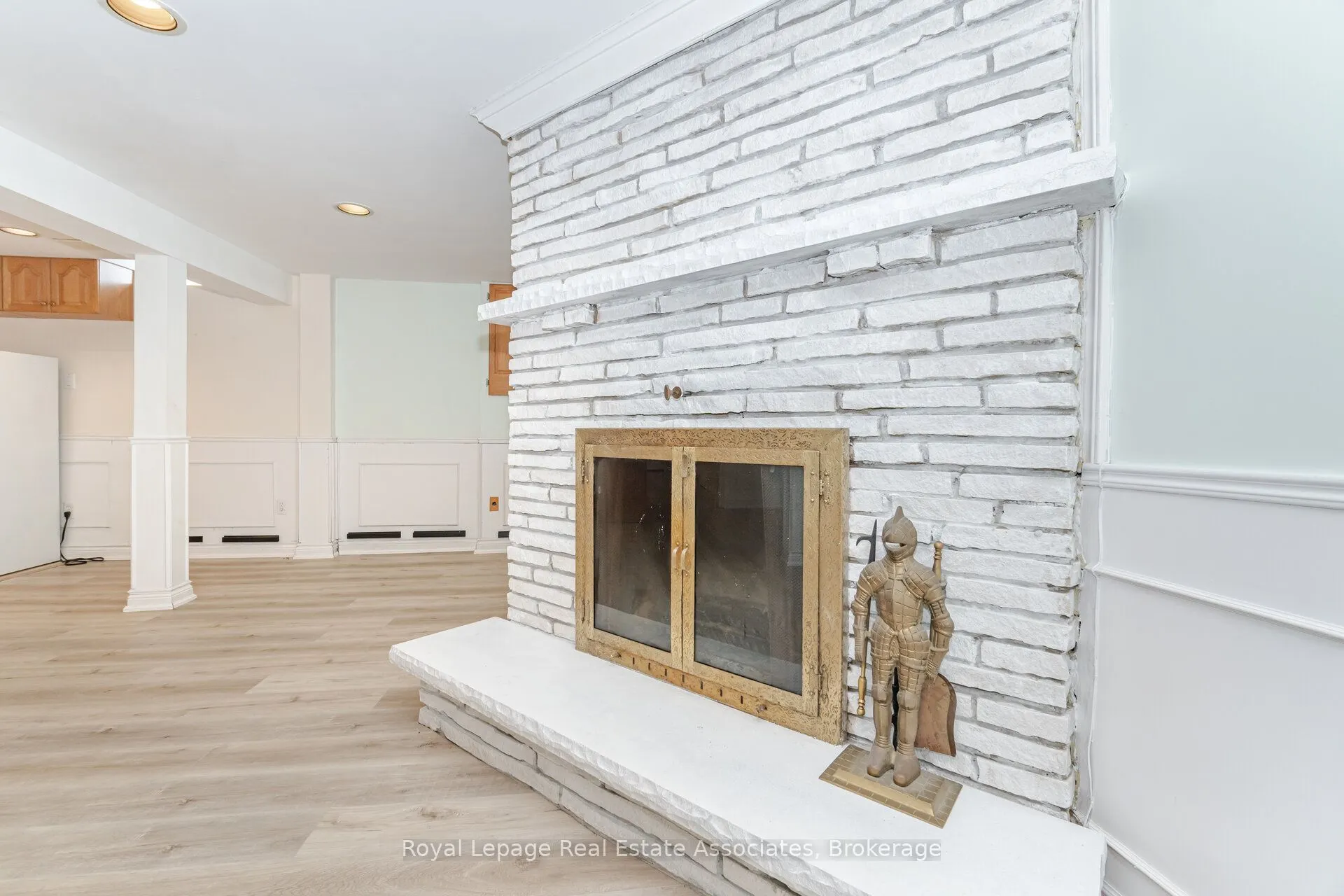 12 Gulliver Crescent