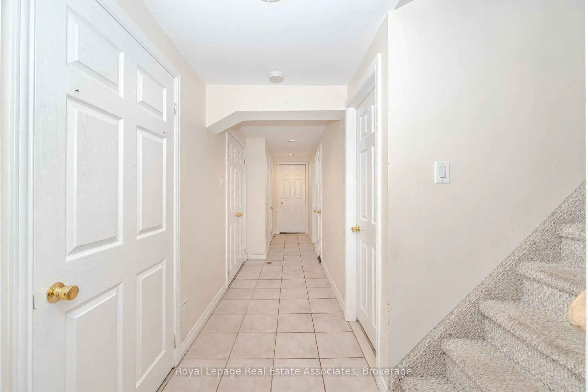 12 Gulliver Crescent