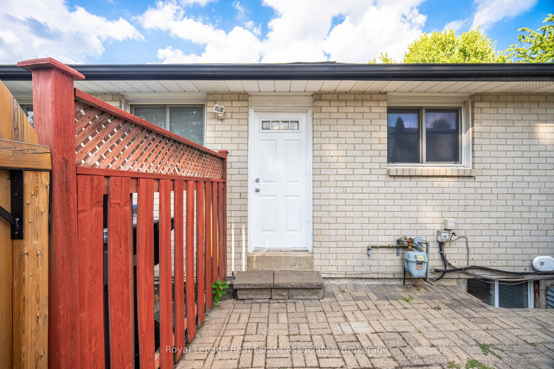 12 Gulliver Crescent