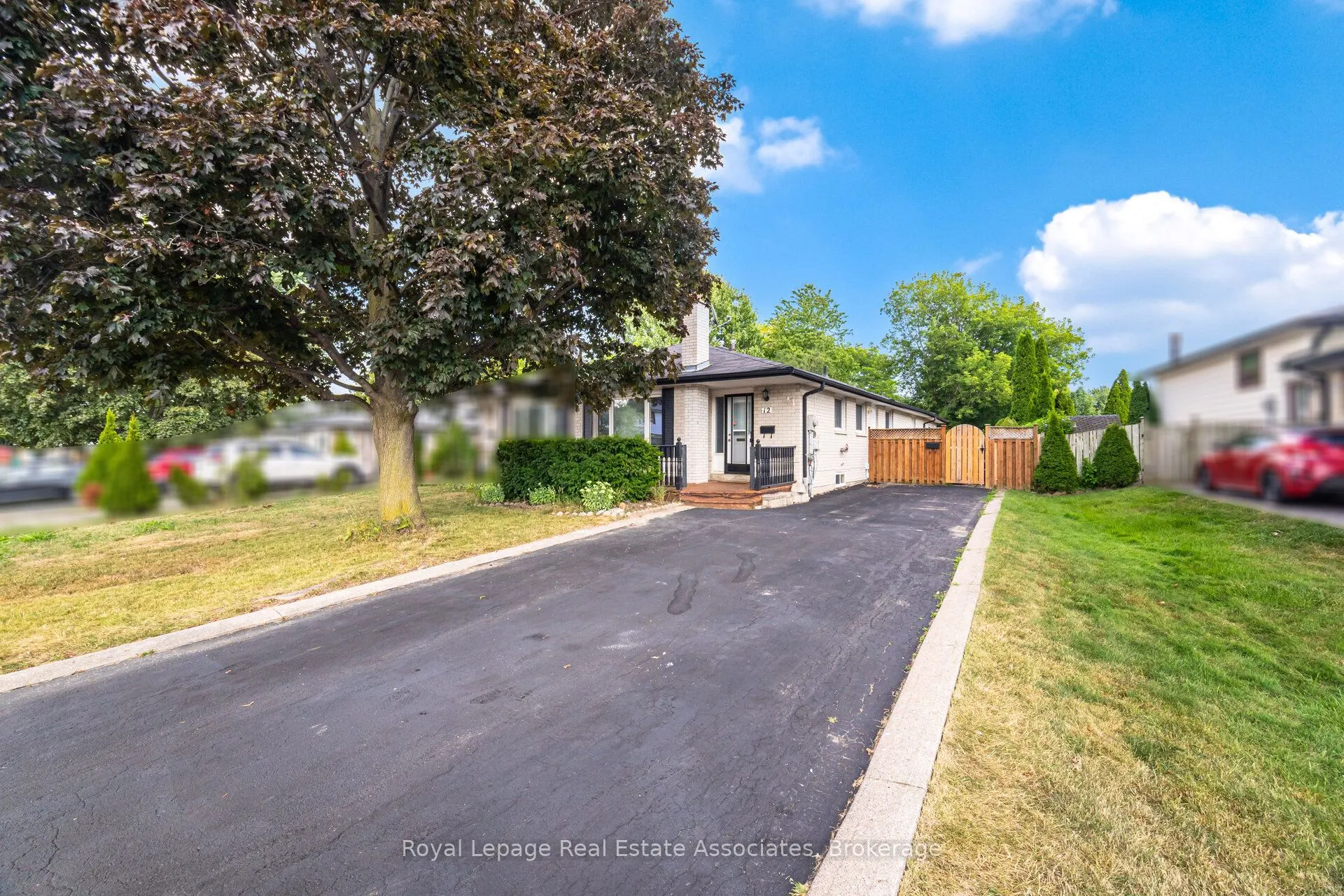 12 Gulliver Crescent