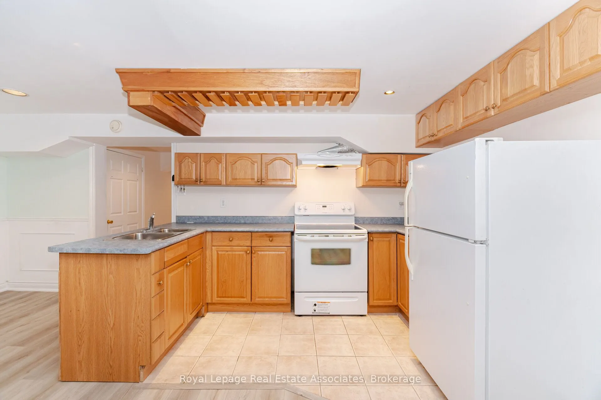 12 Gulliver Crescent