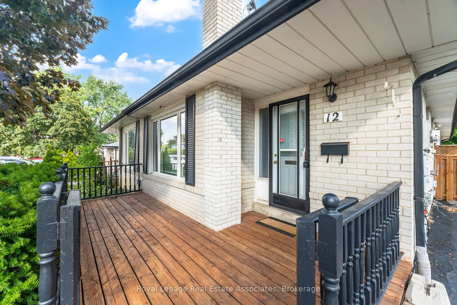 12 Gulliver Crescent