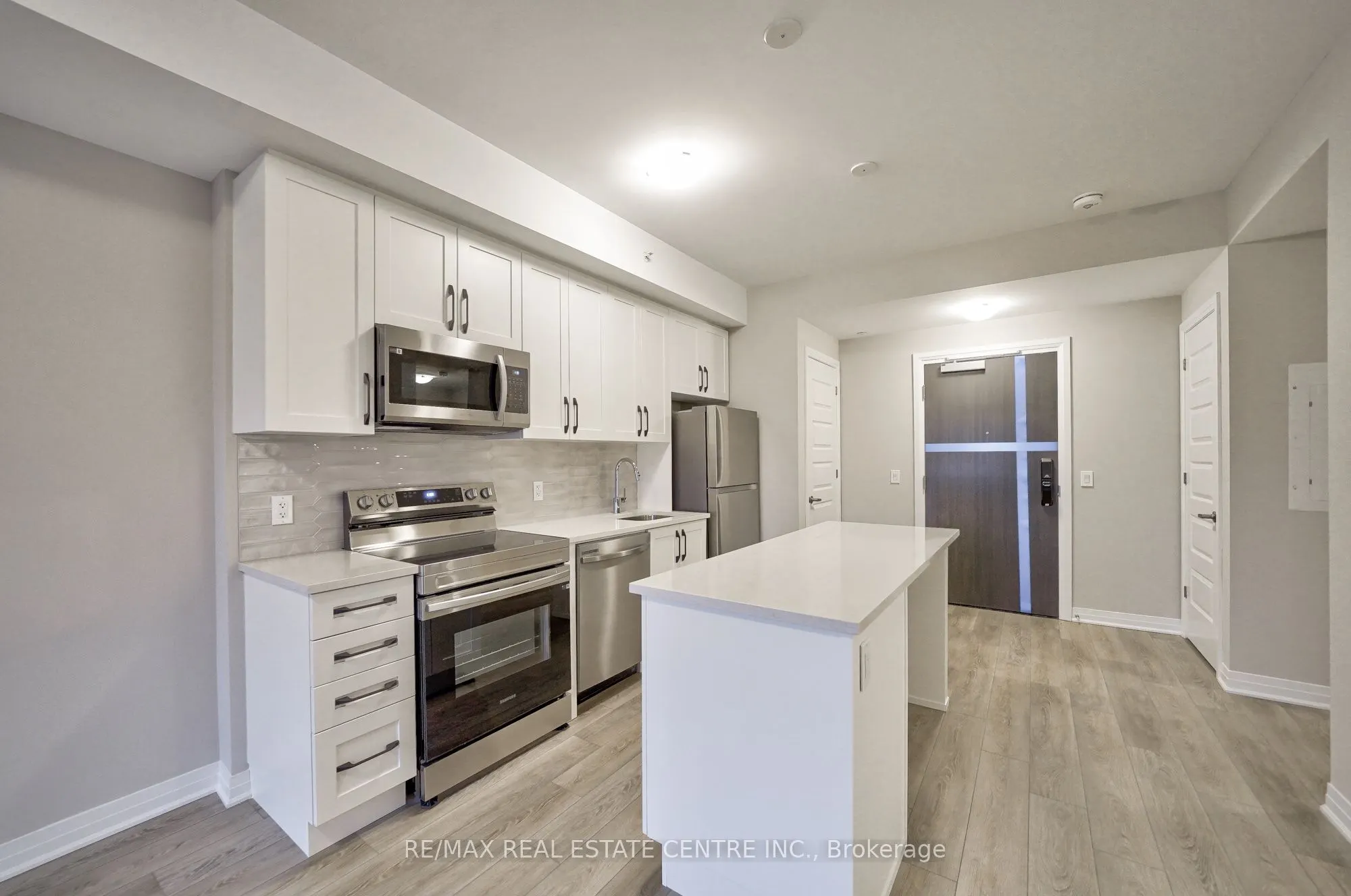 480 Gordon Krantz Avenue, #302
