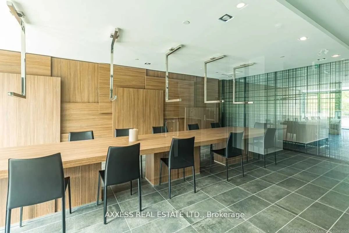 5240 Dundas Street, #B210