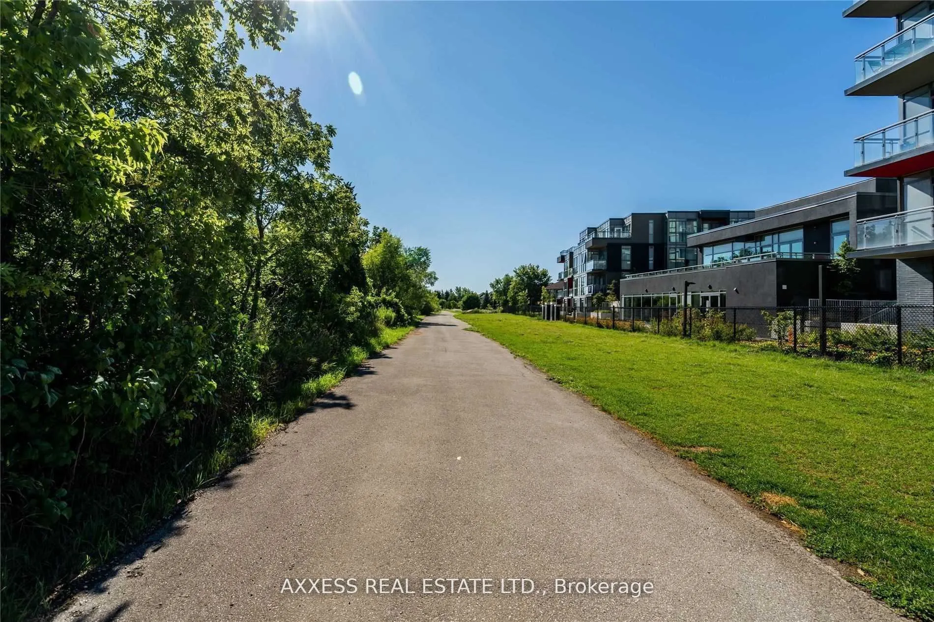 5240 Dundas Street, #B210