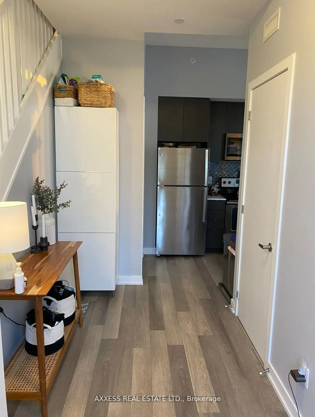 5240 Dundas Street, #B210