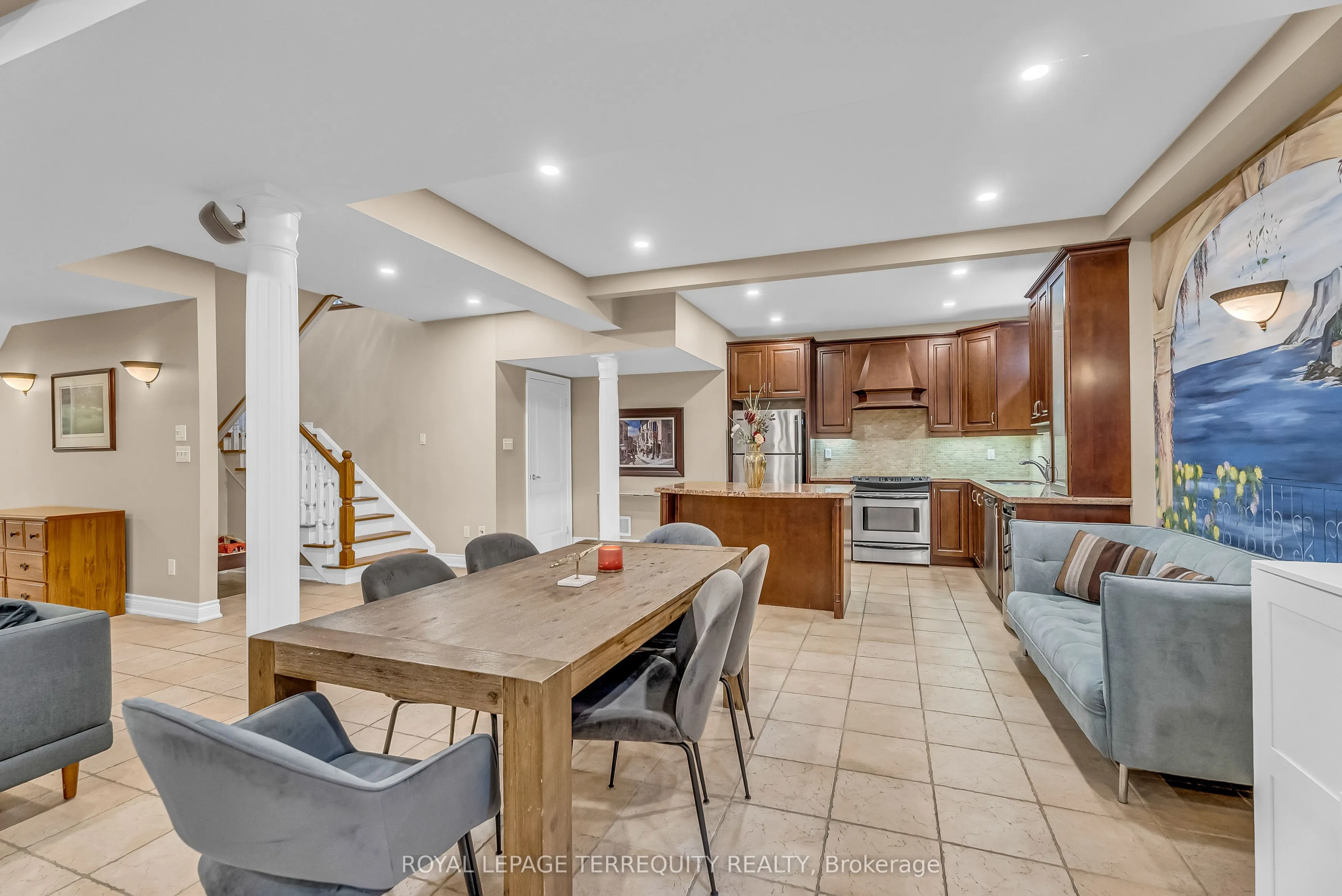 13 Bourdon Avenue