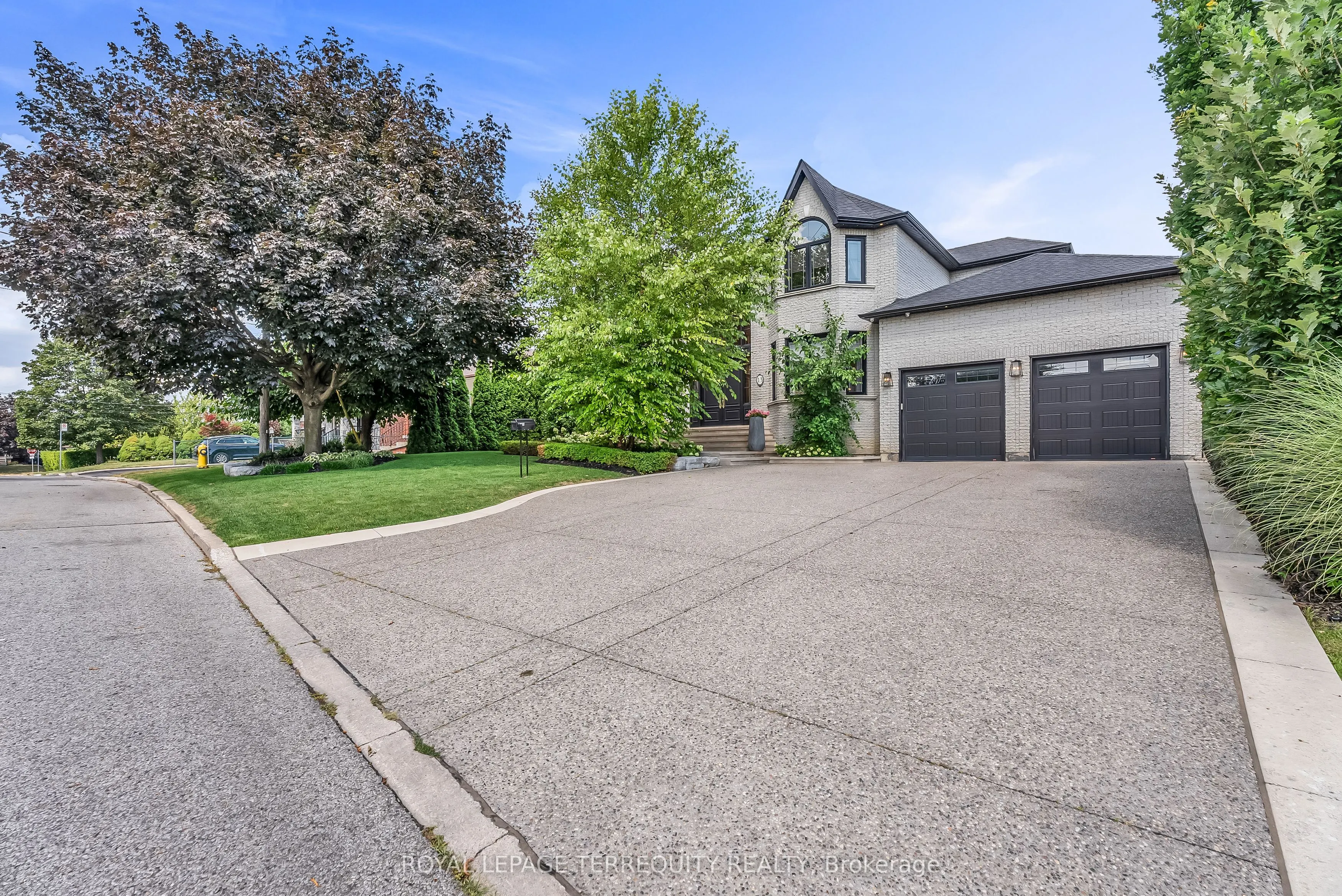 13 Bourdon Avenue