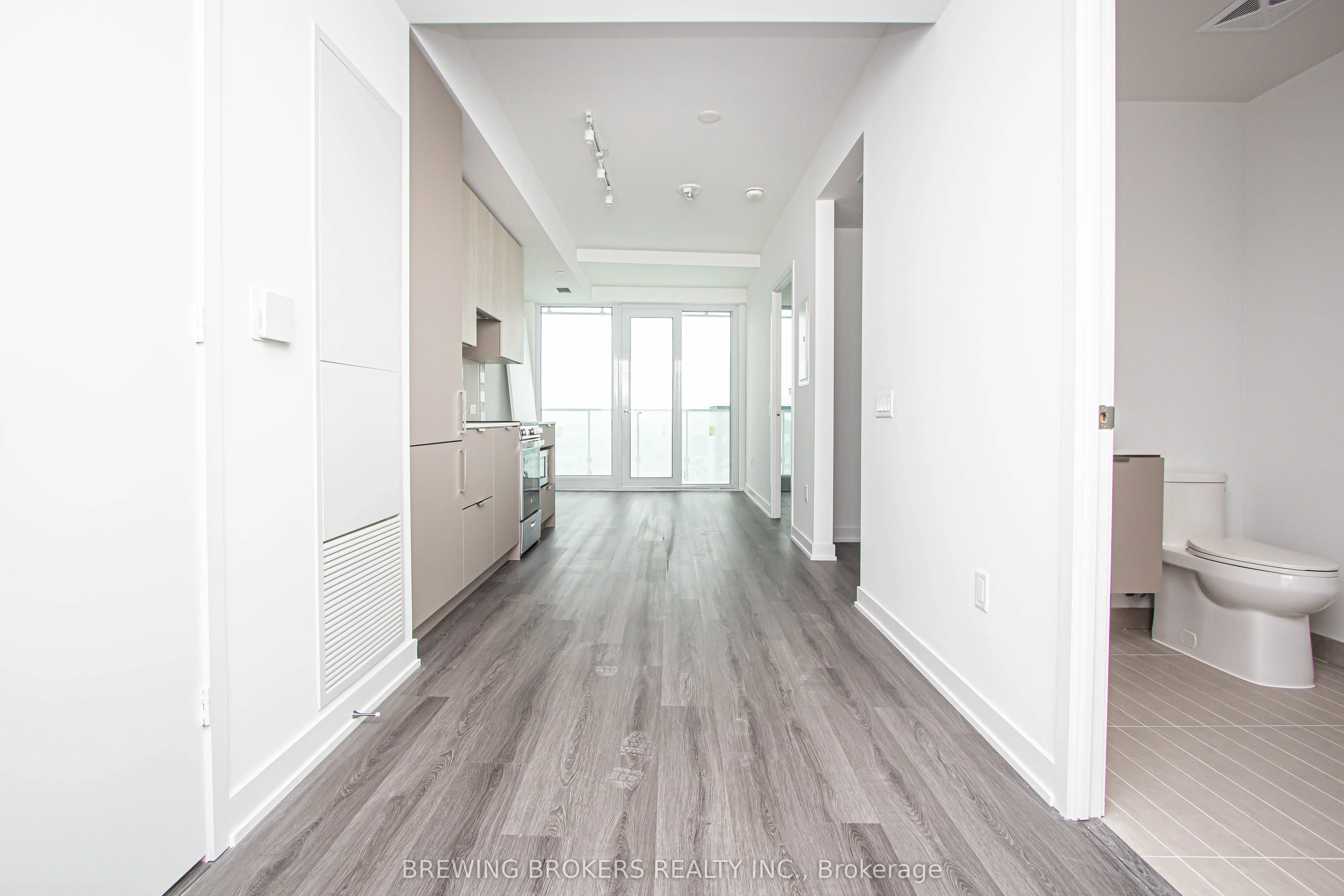 3883 Quartz Road, #5011