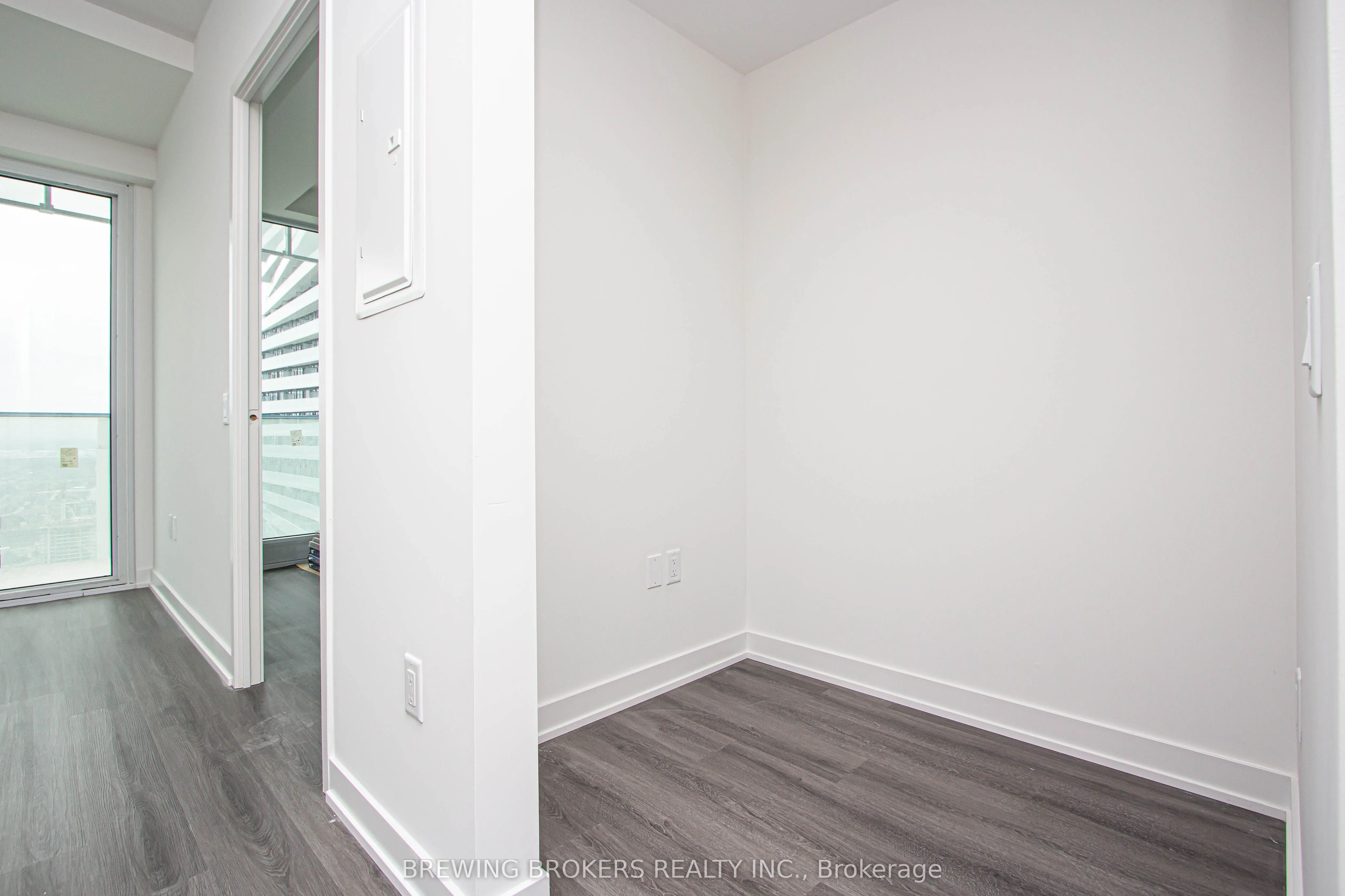3883 Quartz Road, #5011