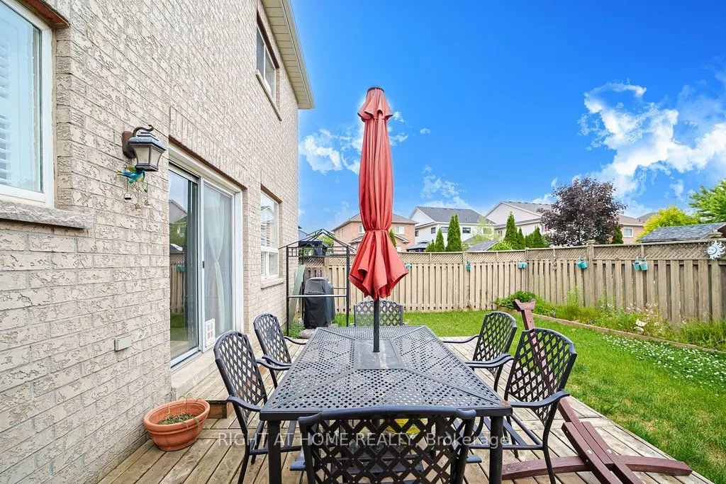 176 Cooke Crescent