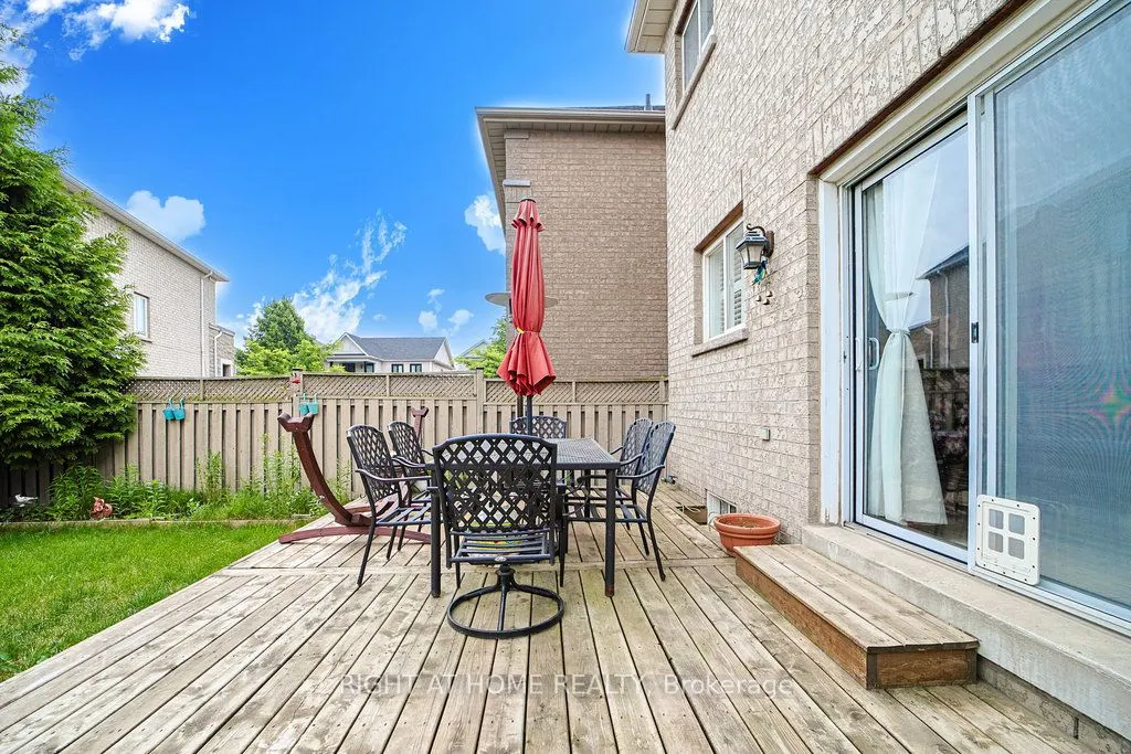 176 Cooke Crescent