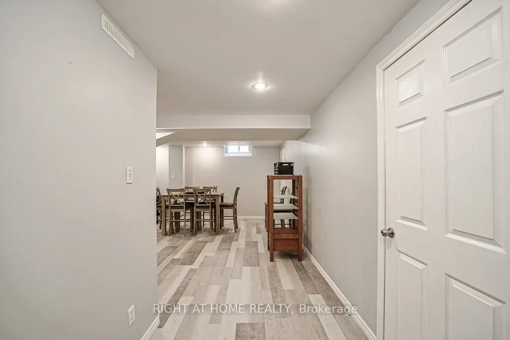 176 Cooke Crescent
