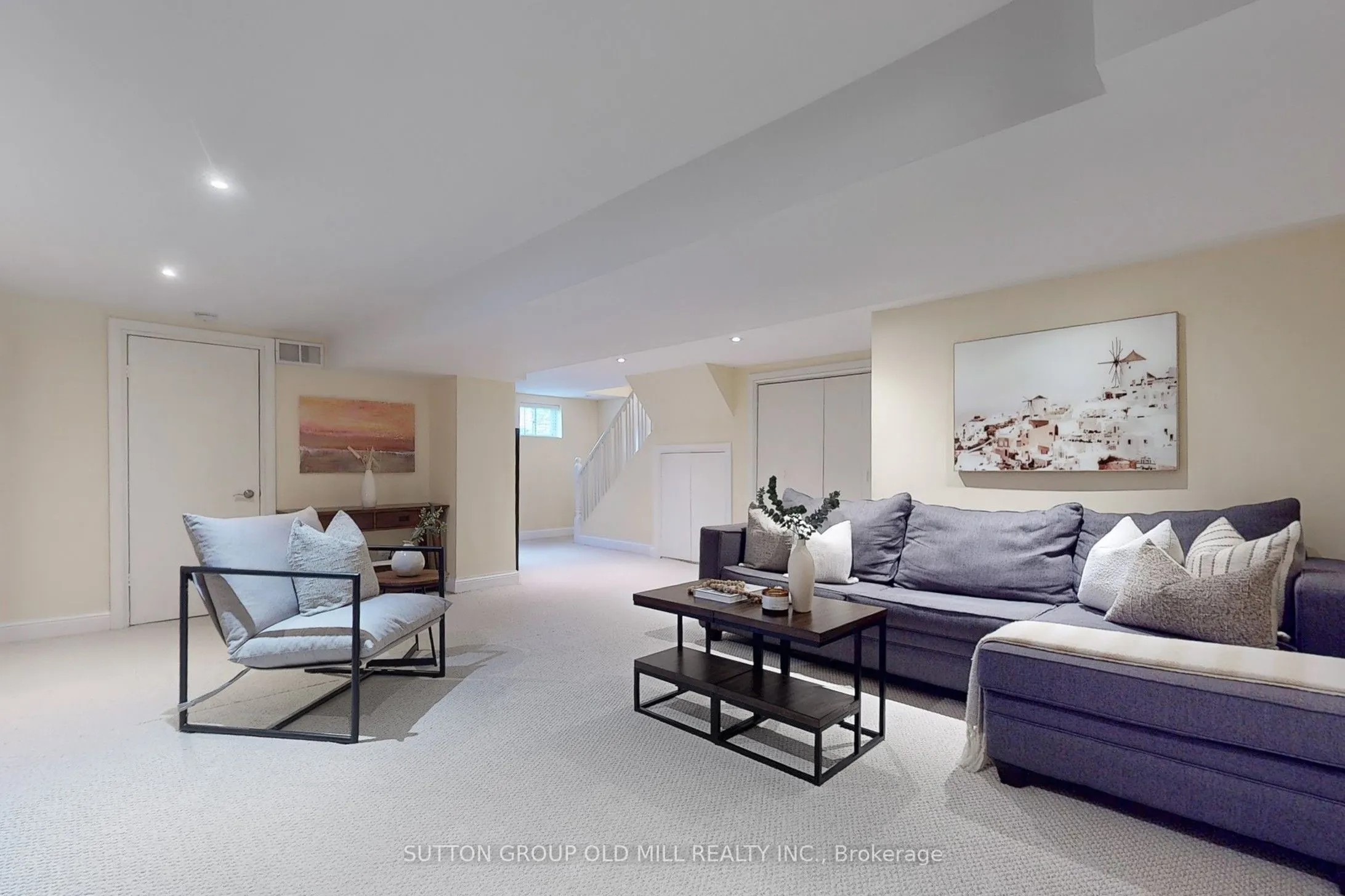 83 Allanbrooke Drive