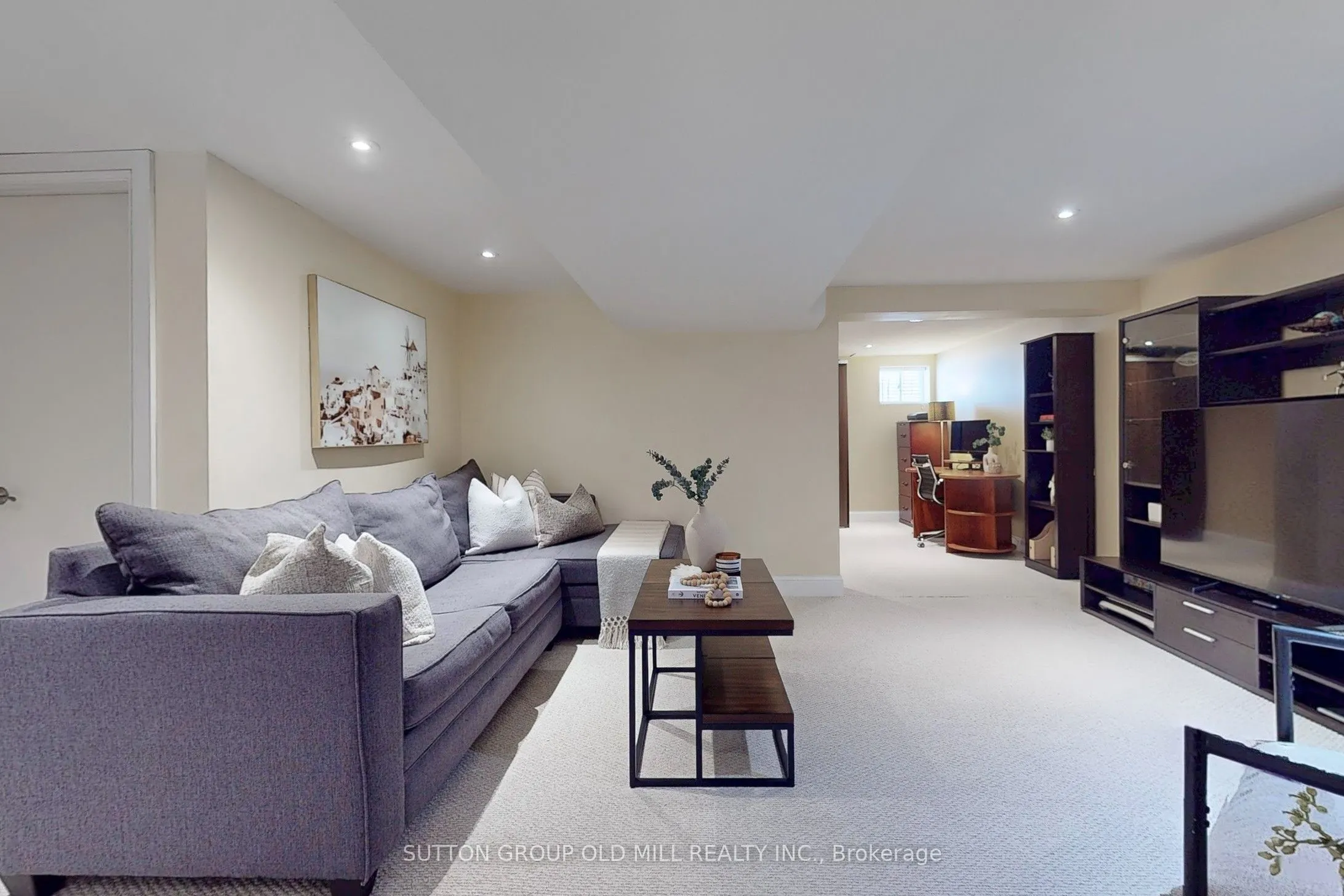 83 Allanbrooke Drive