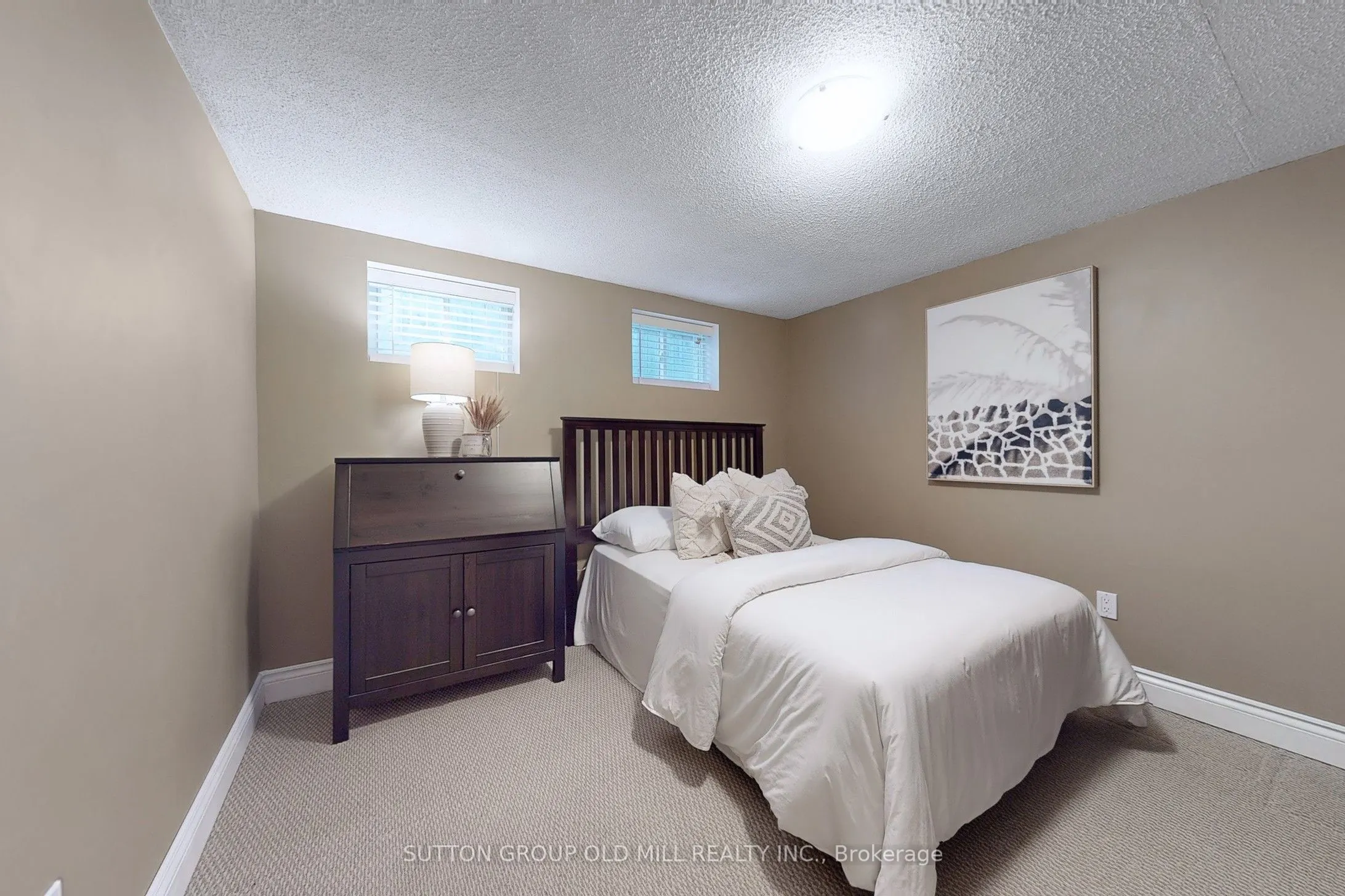 83 Allanbrooke Drive
