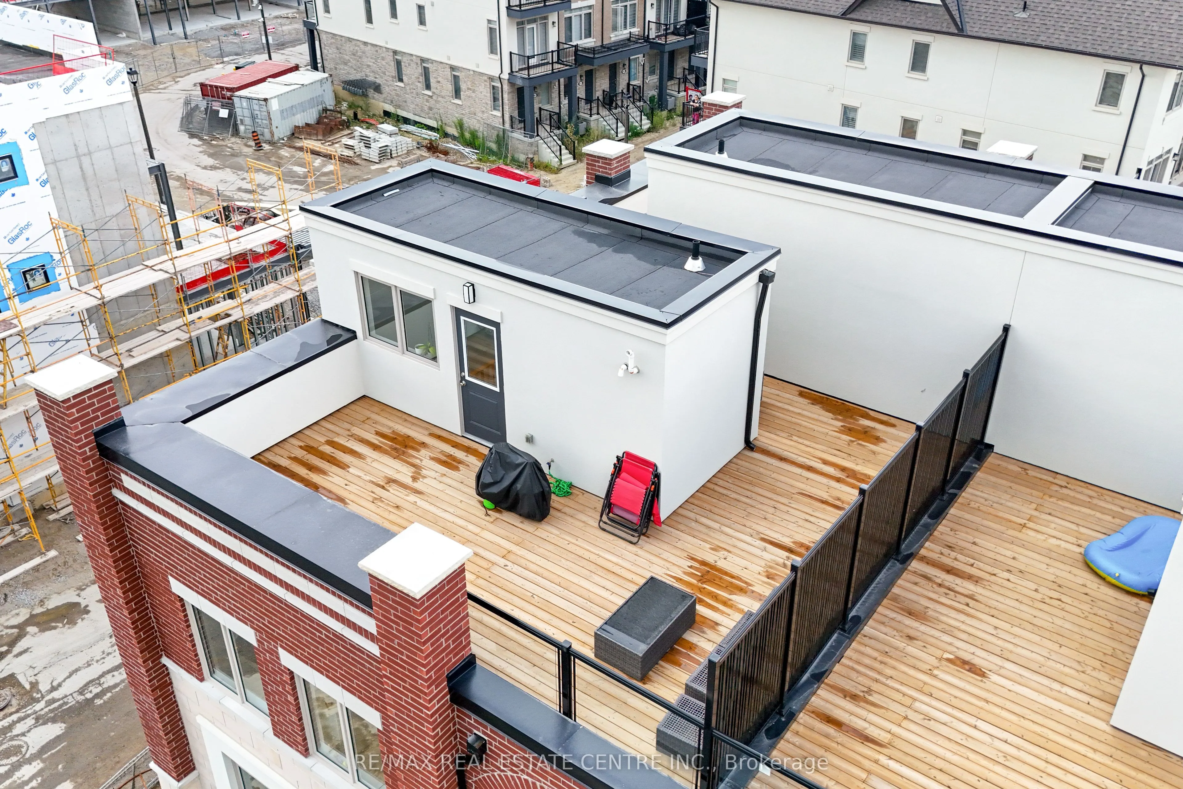405 Dougall Avenue