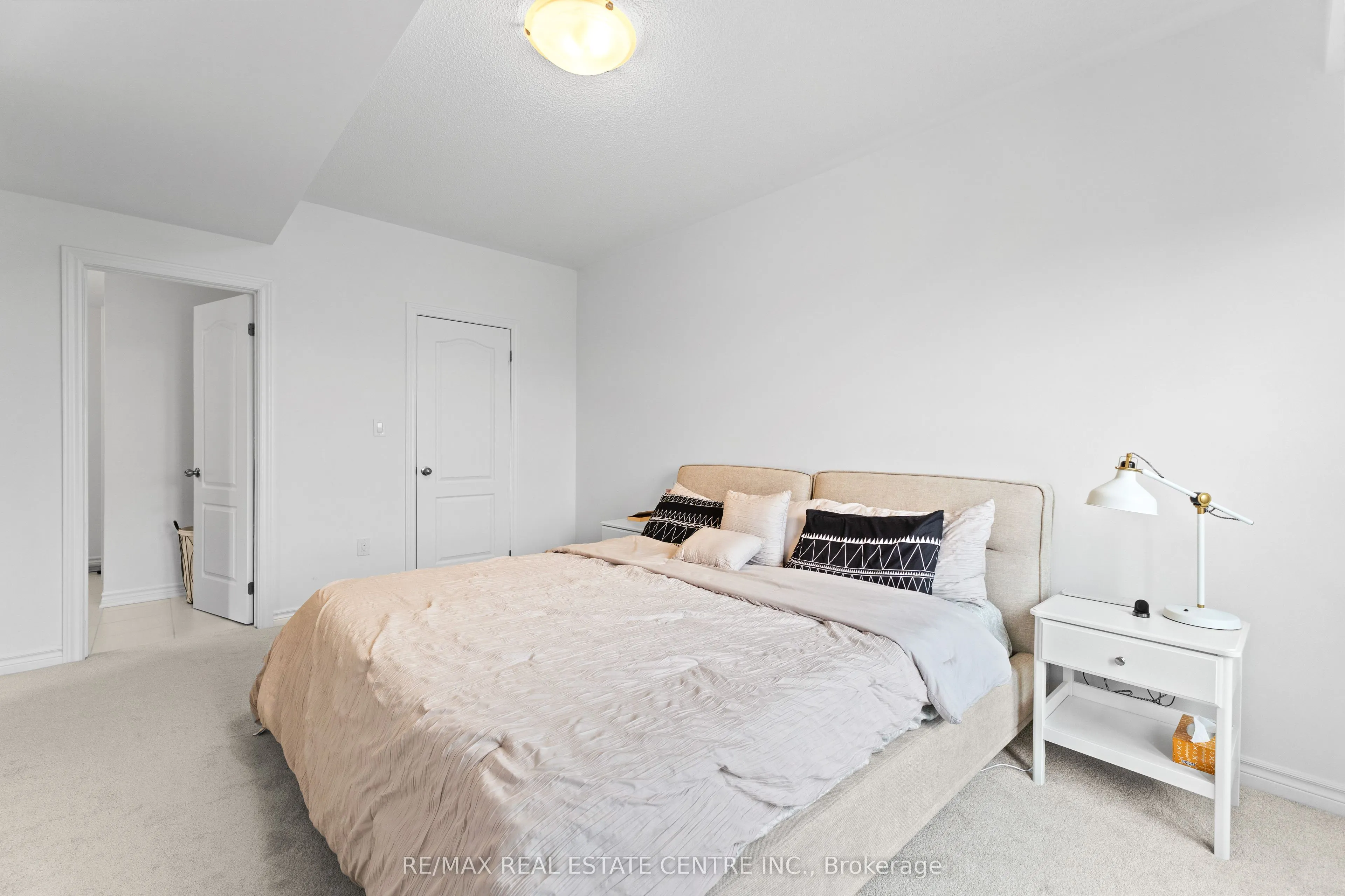 405 Dougall Avenue