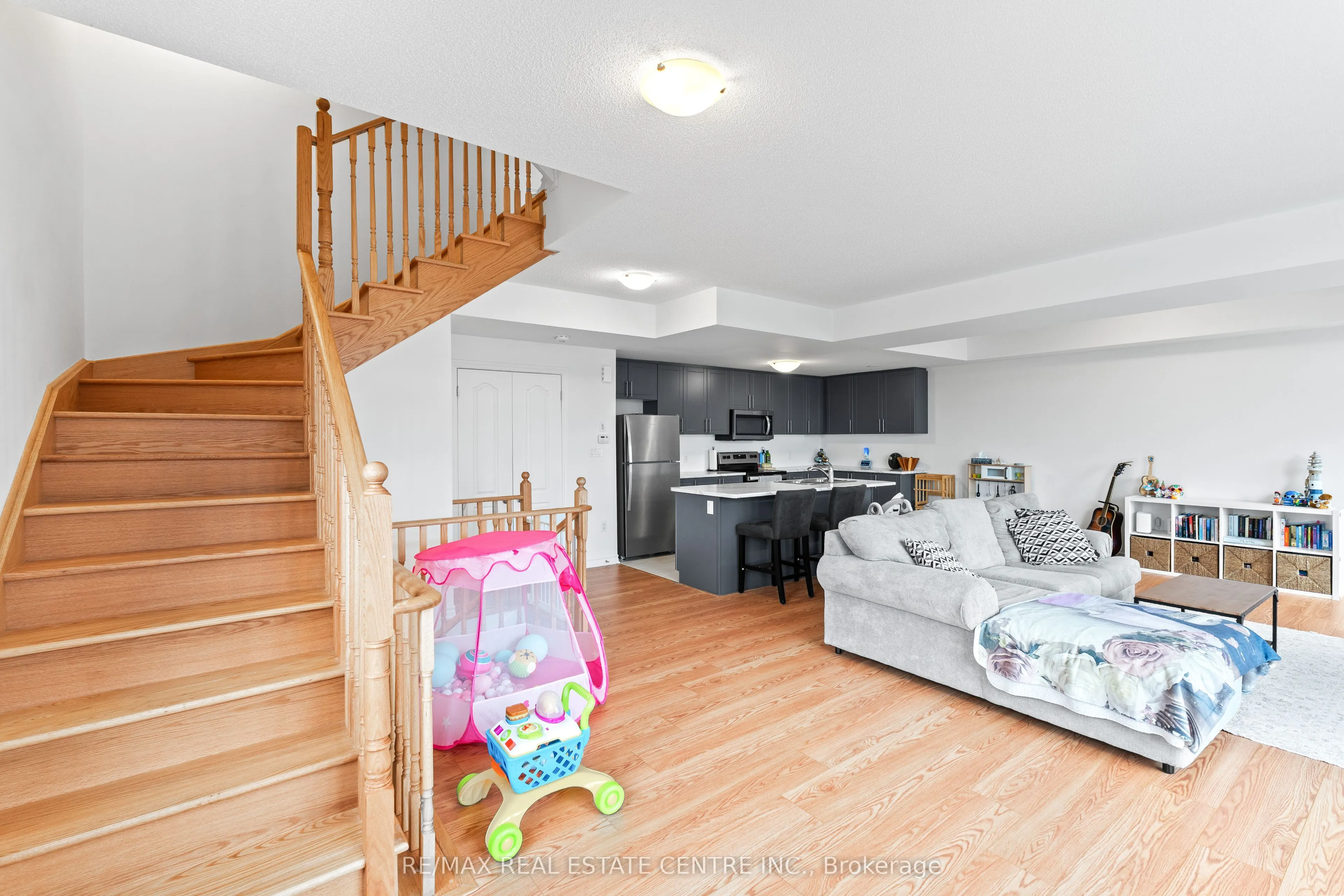 405 Dougall Avenue