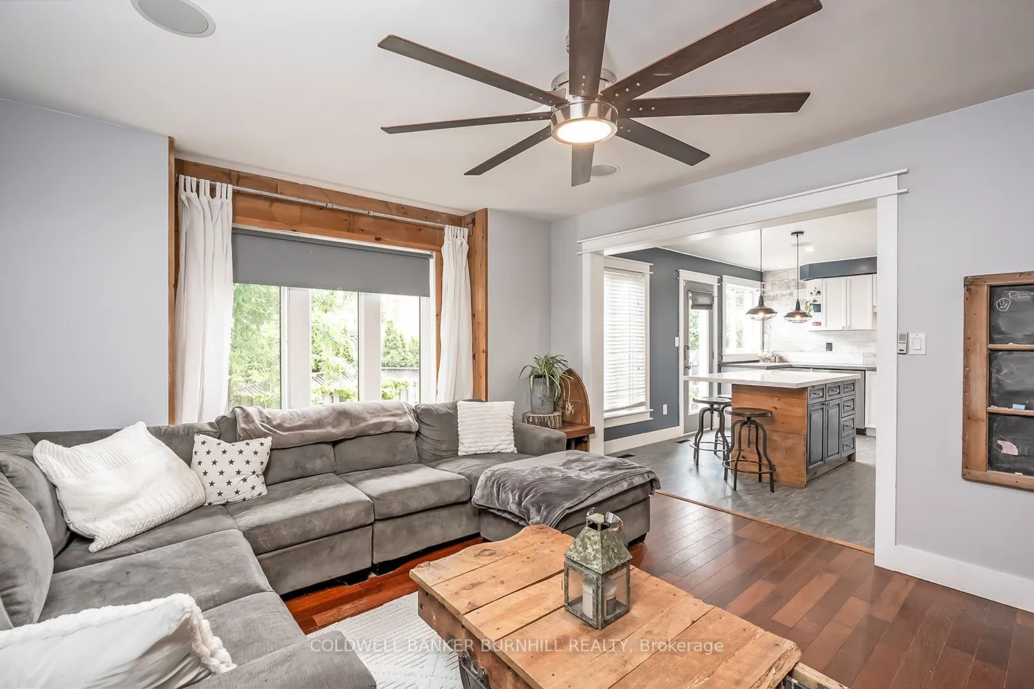 2214 KENNETH Crescent