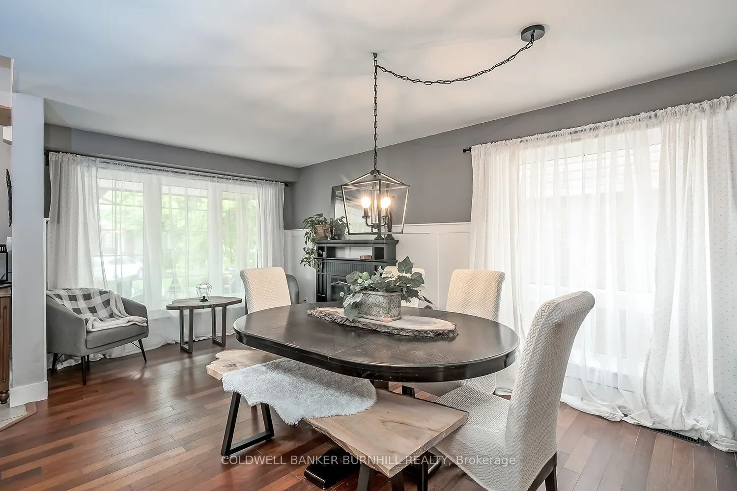 2214 KENNETH Crescent