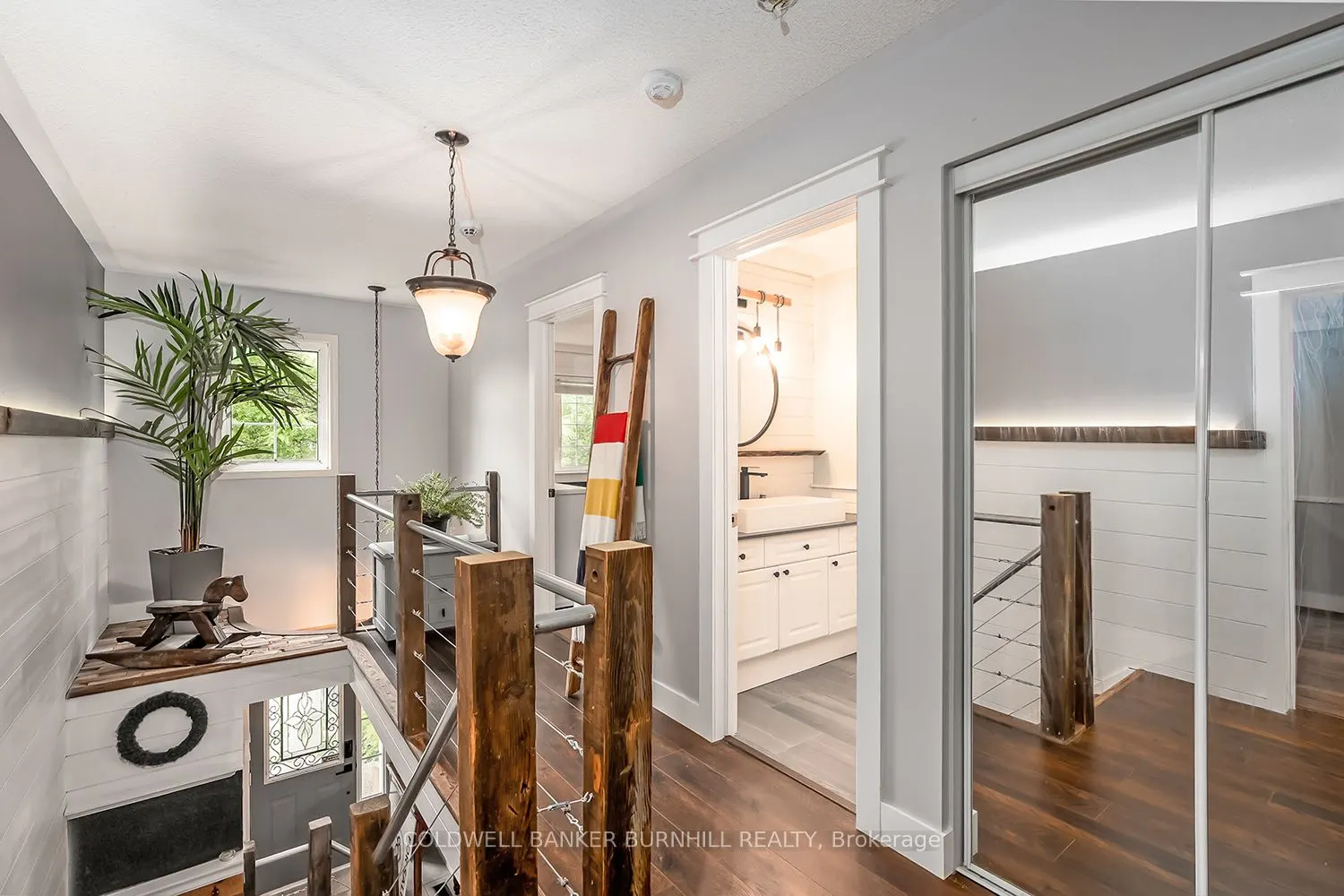 2214 KENNETH Crescent