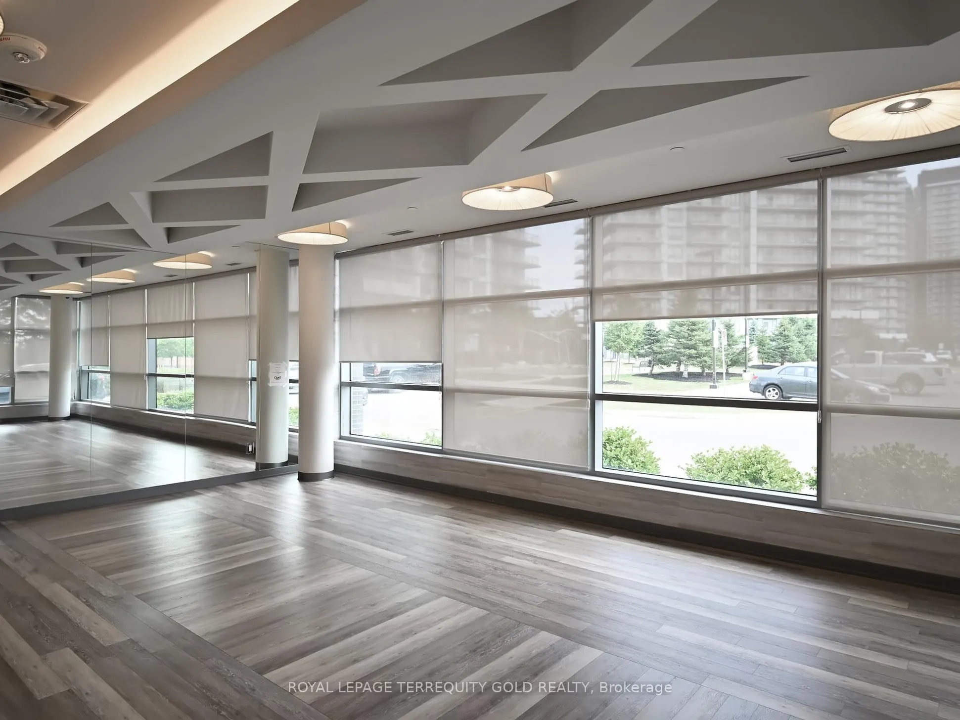 4699 Glen Erin Drive, #1703
