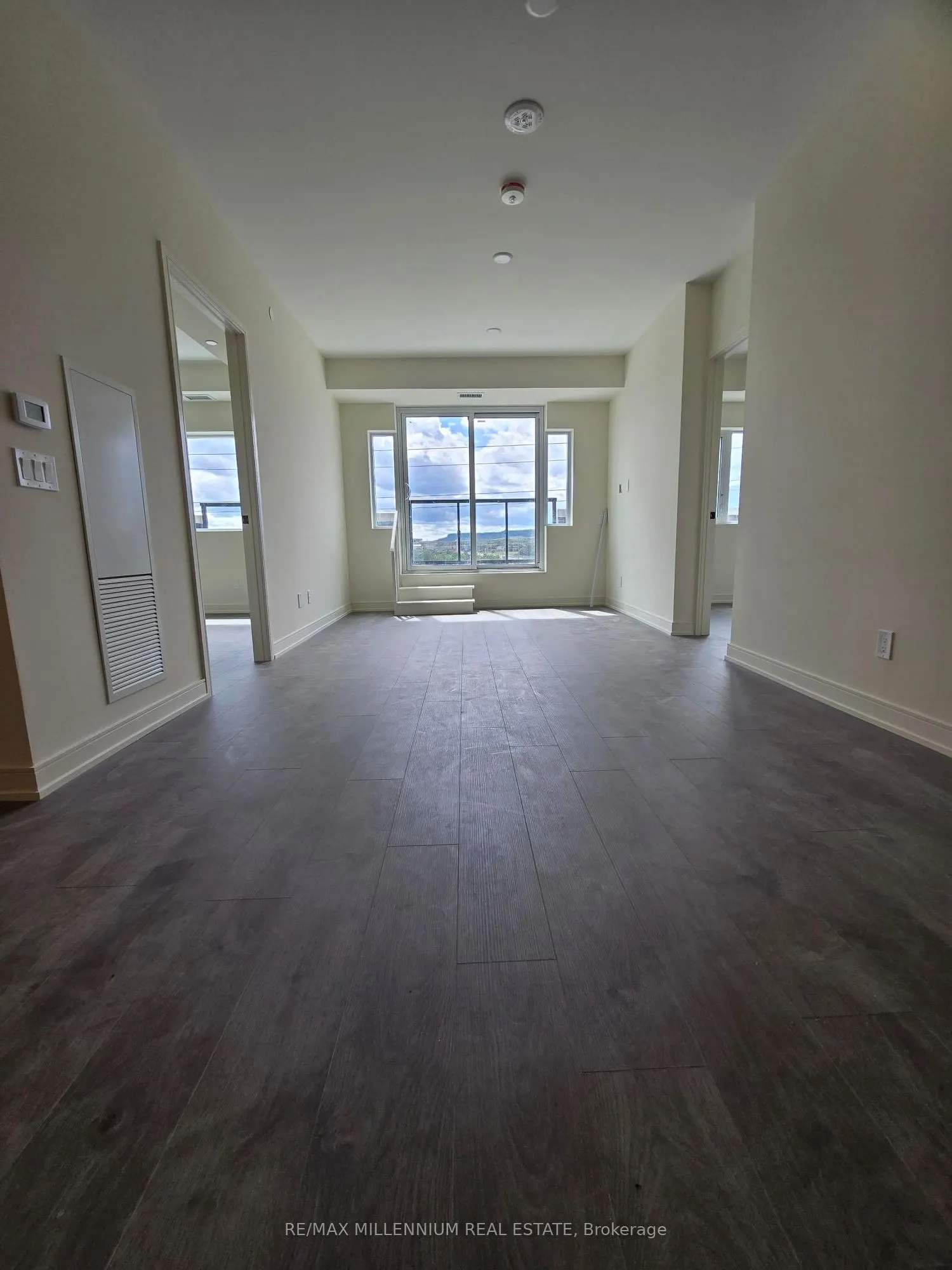 8010 Derry Road, #407
