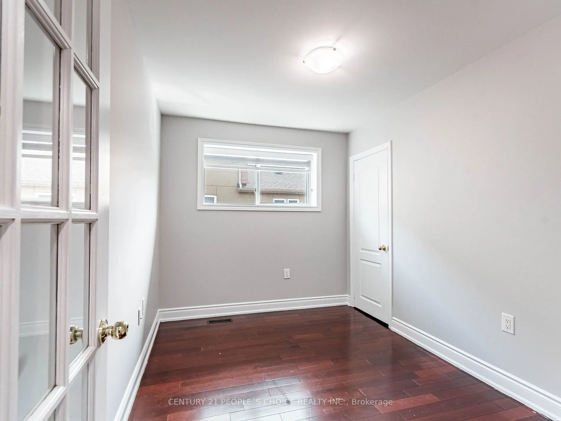 35 Farr Avenue