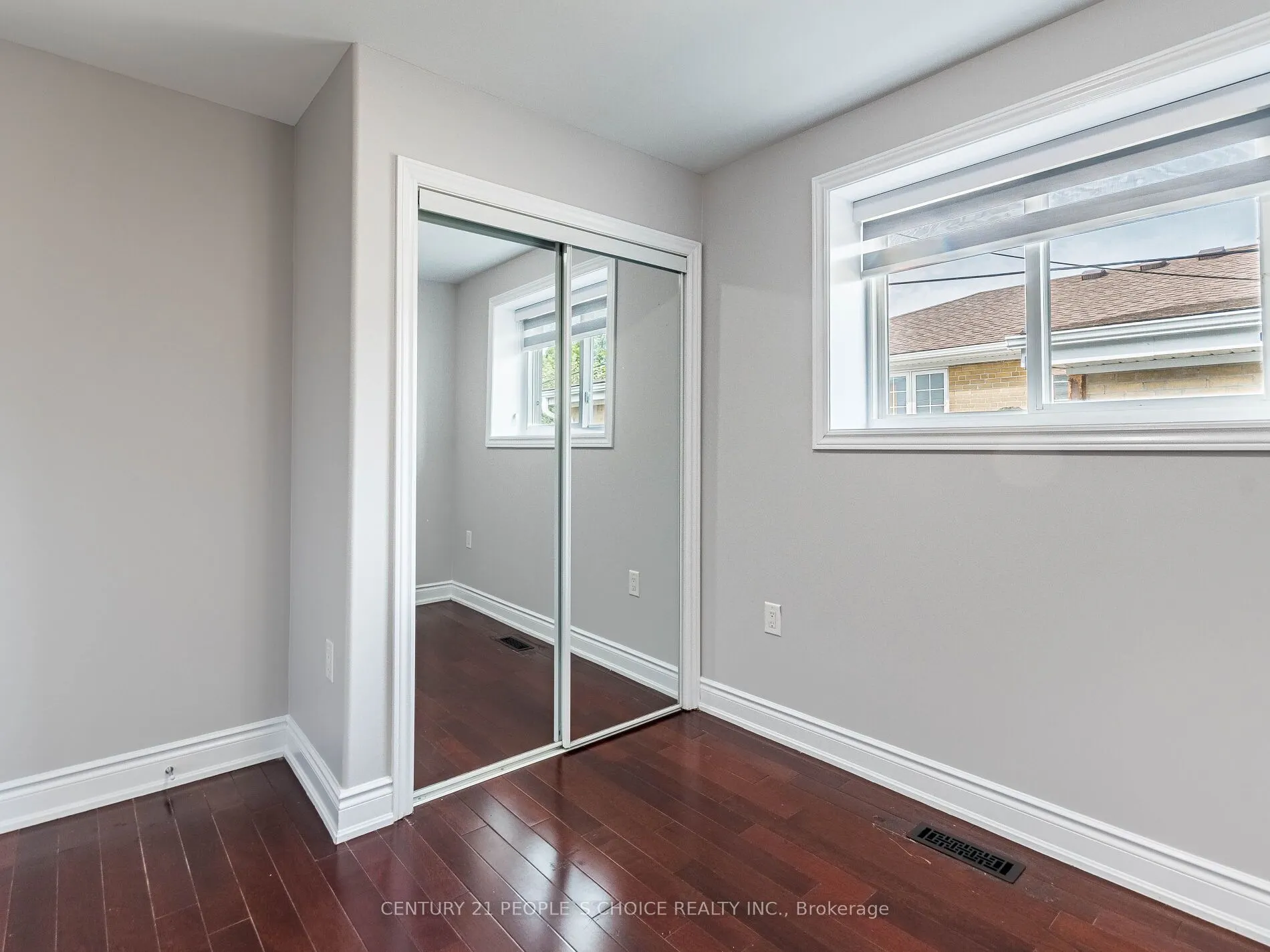 35 Farr Avenue