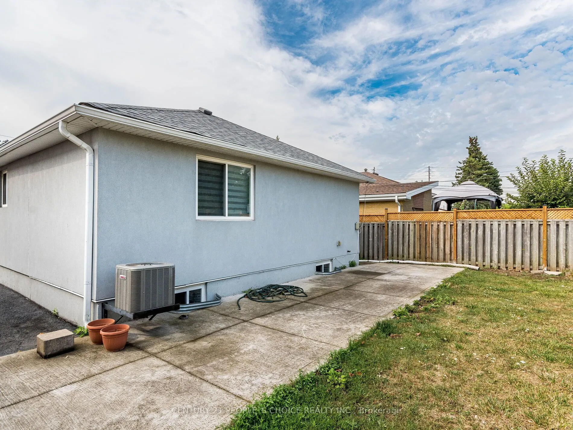 35 Farr Avenue