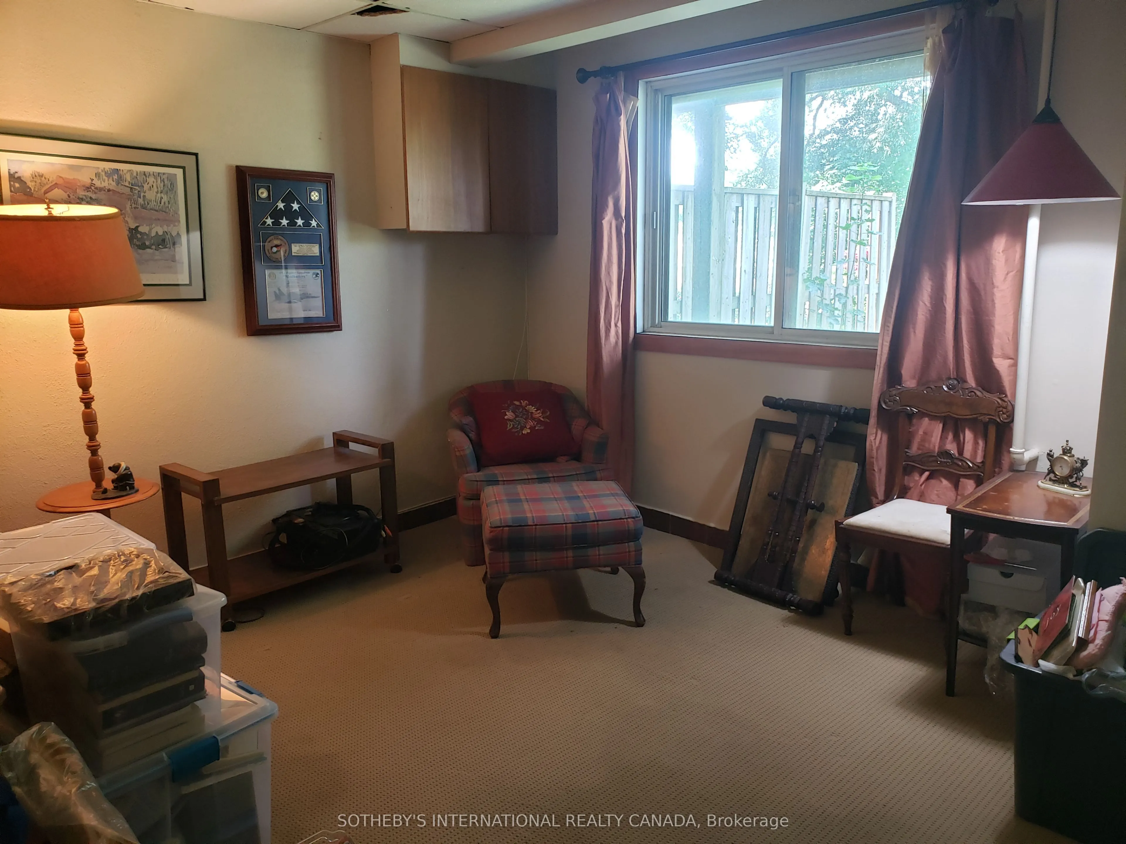 1855 Maple Ridge Drive, #15