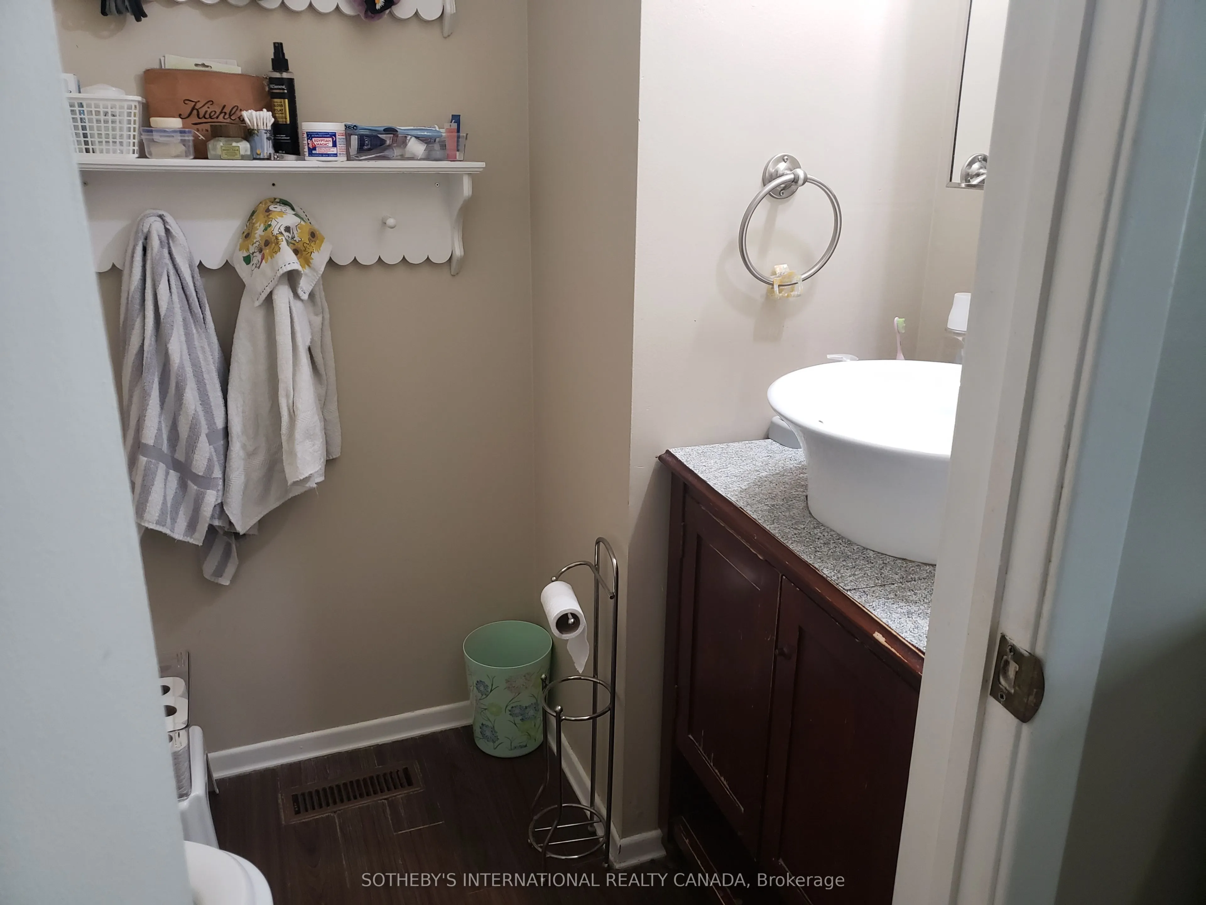 1855 Maple Ridge Drive, #15