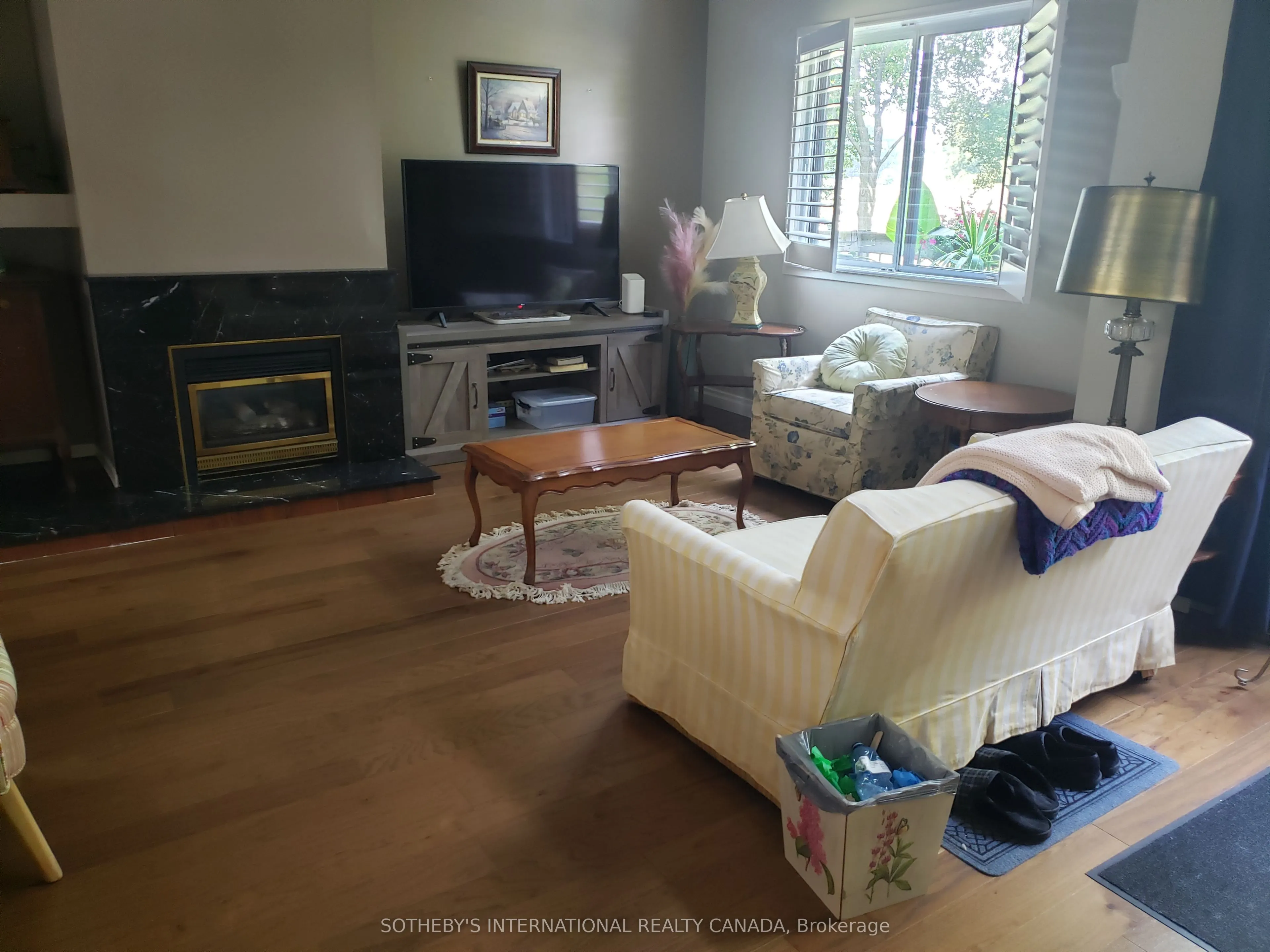 1855 Maple Ridge Drive, #15