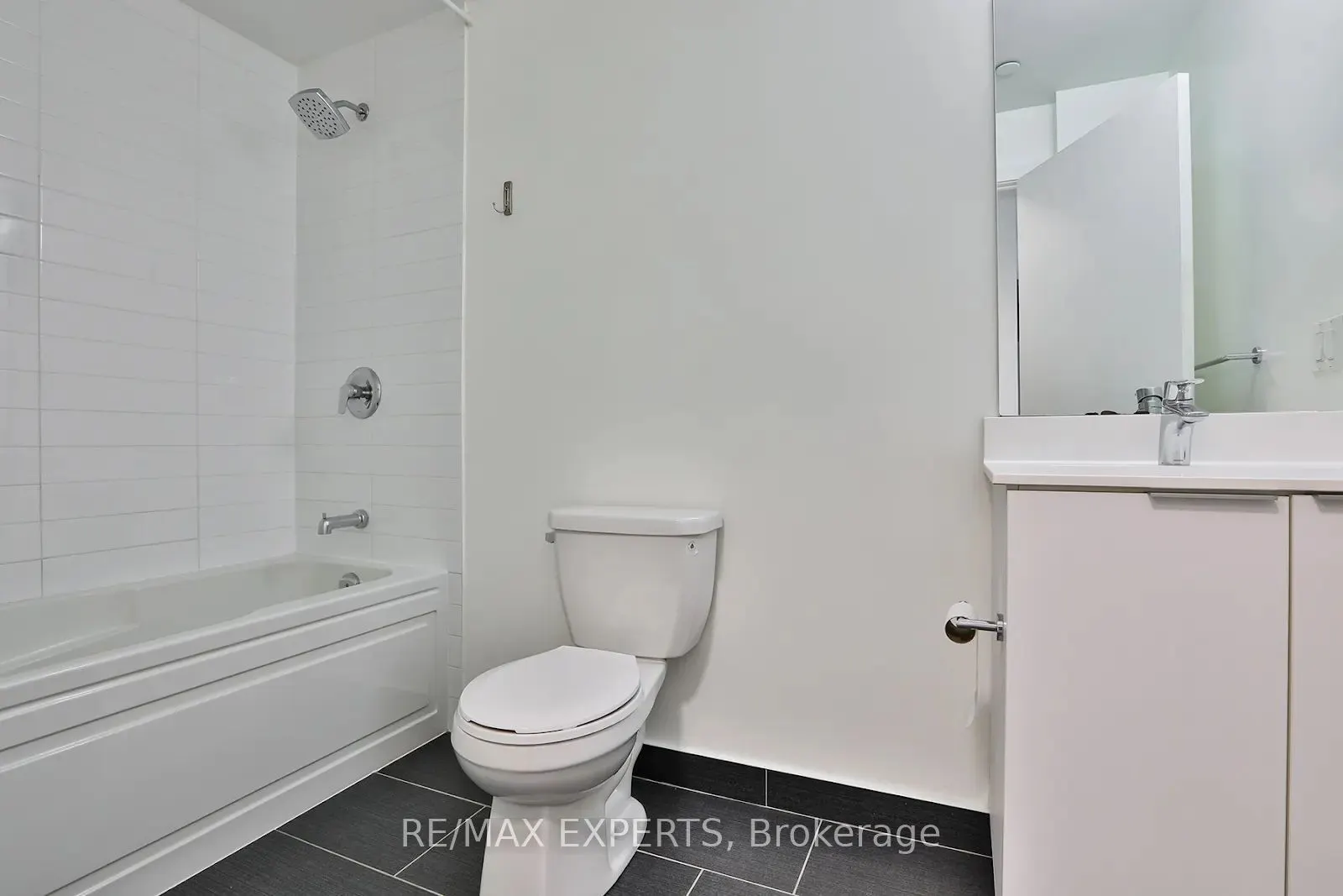 20 Shore Breeze Drive, #3703