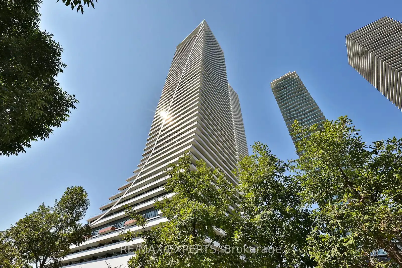 20 Shore Breeze Drive, #3703