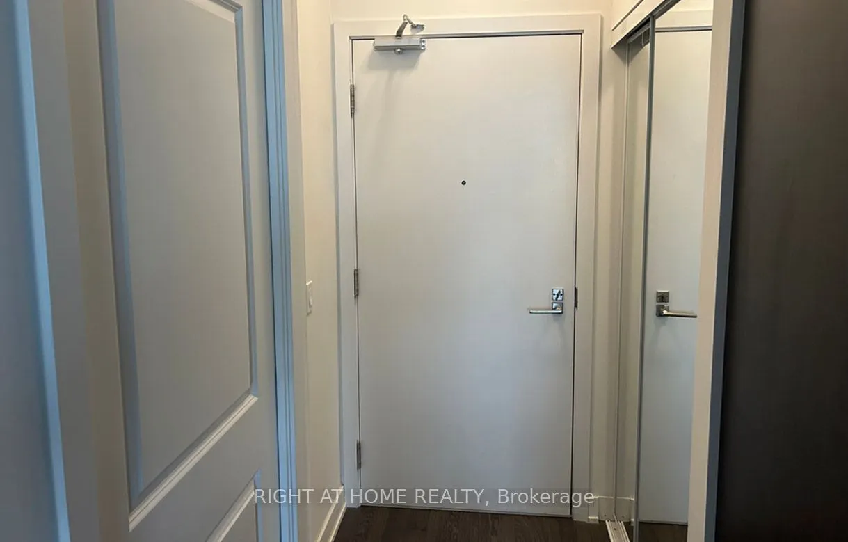 4677 Glen Erin Drive, #901