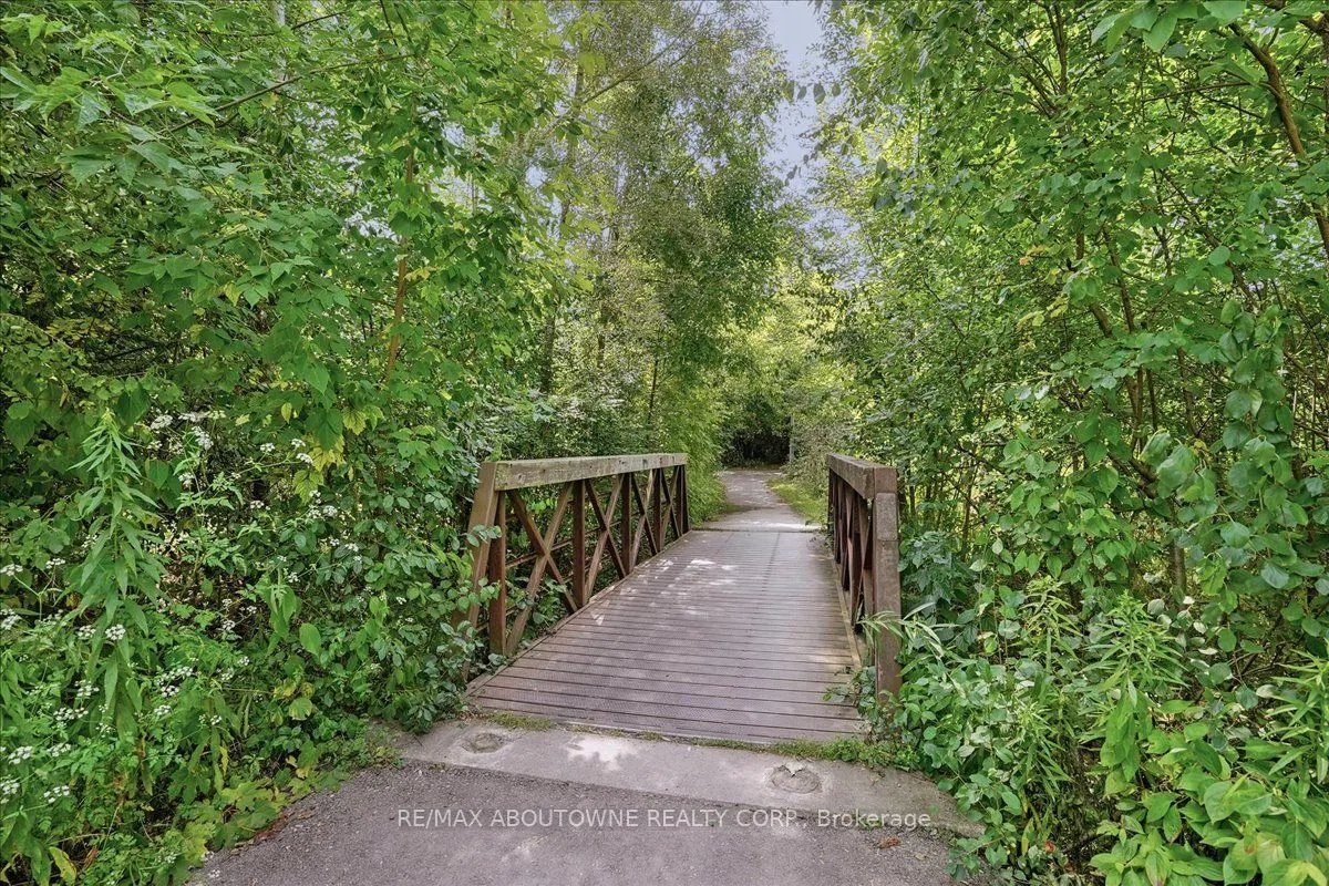1500 Pilgrims Way, #313