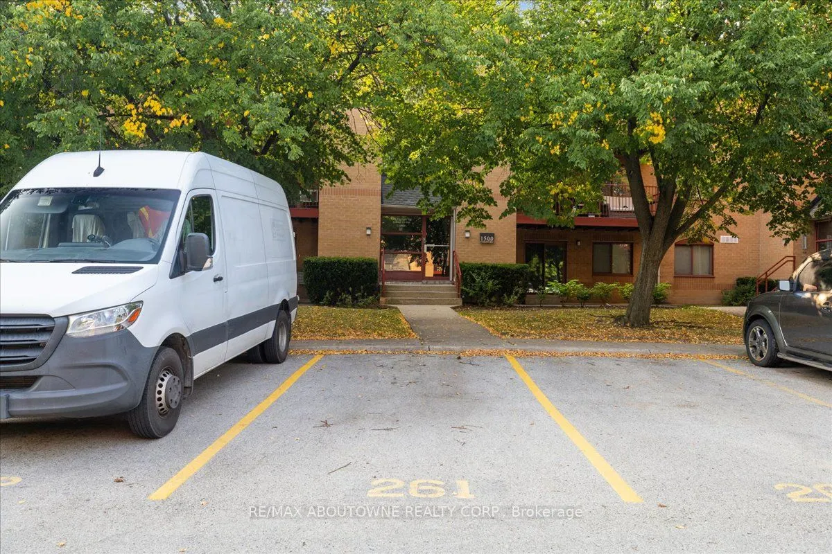 1500 Pilgrims Way, #313