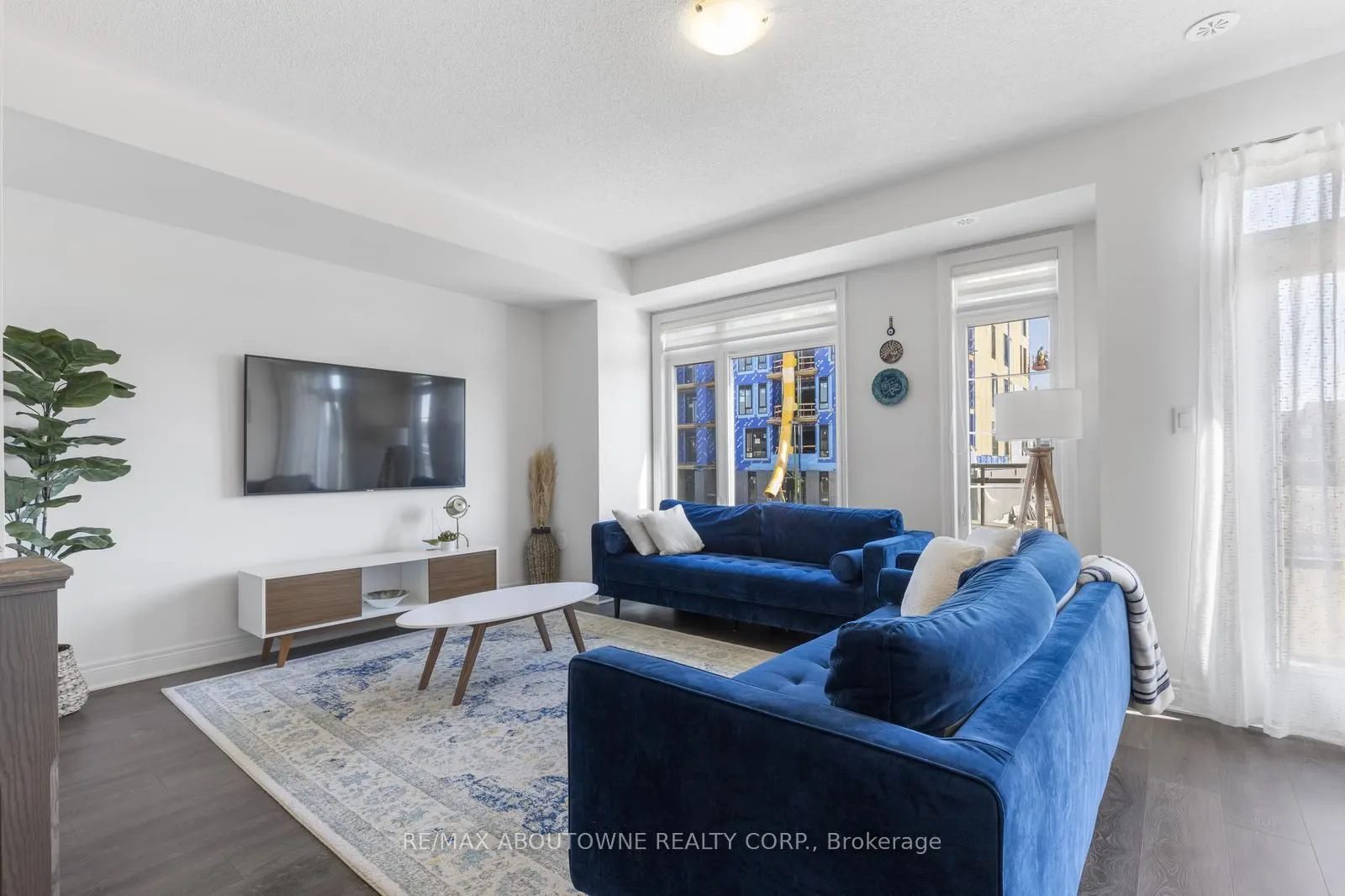 1421 Clarriage Court