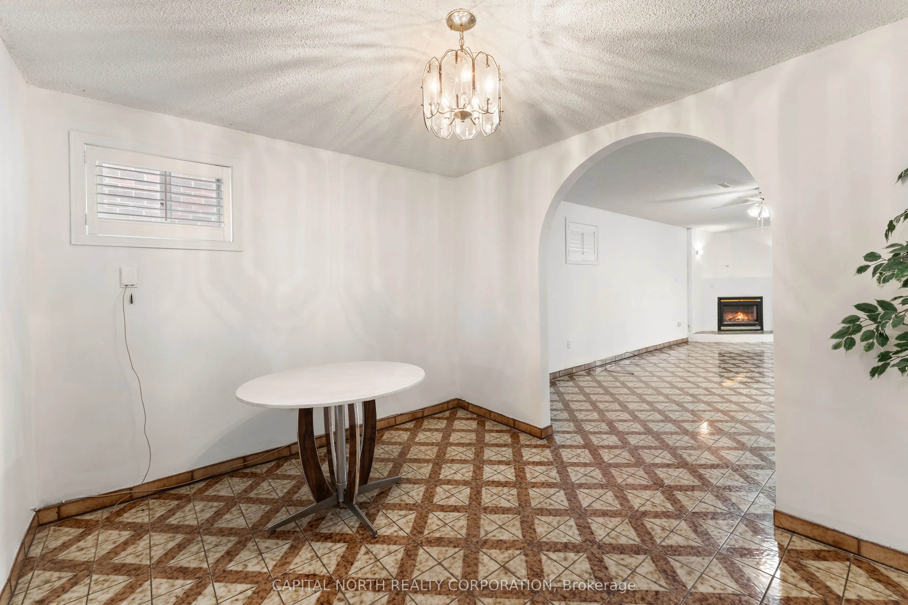 67 John Lindsay Court