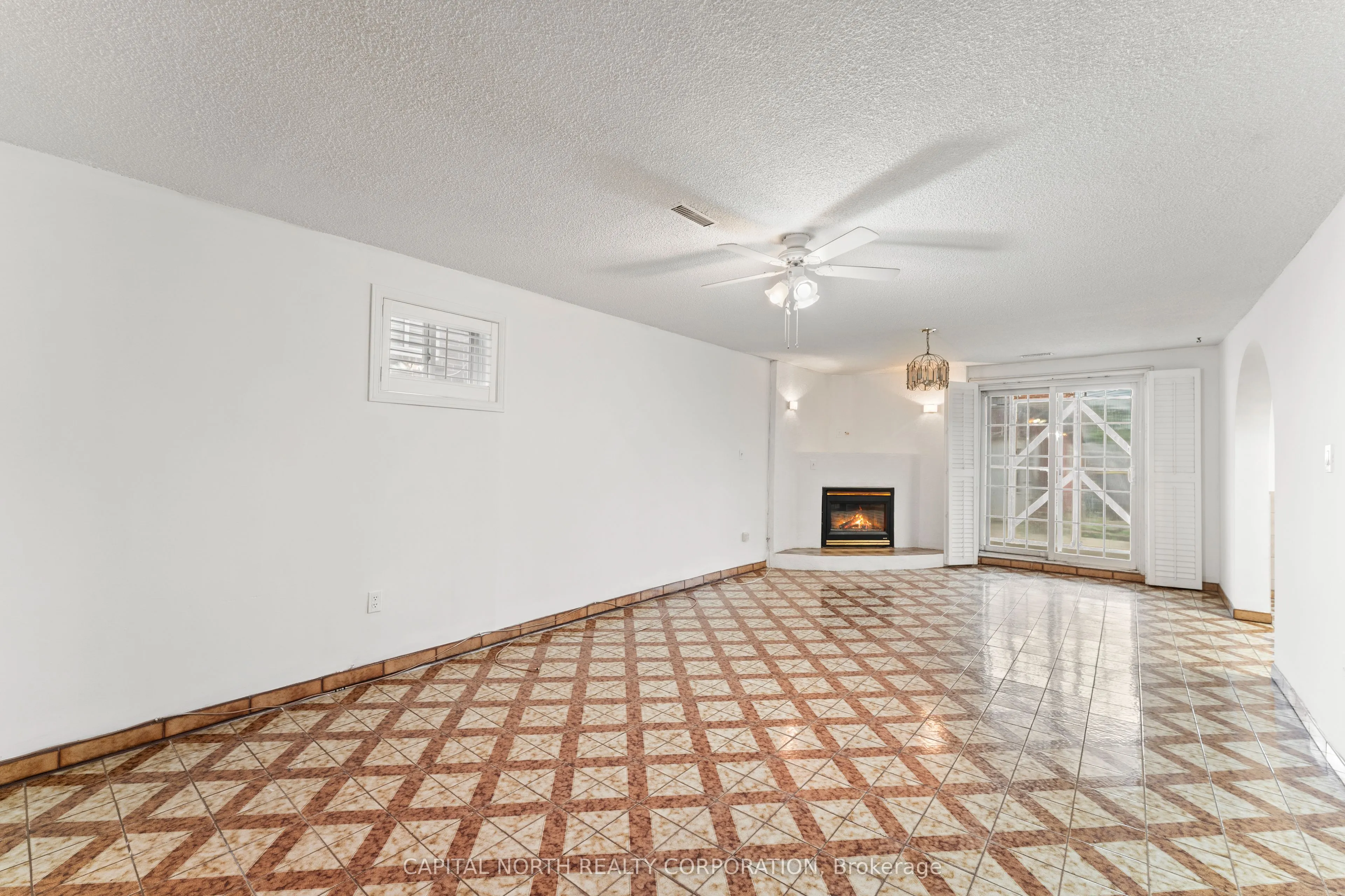 67 John Lindsay Court