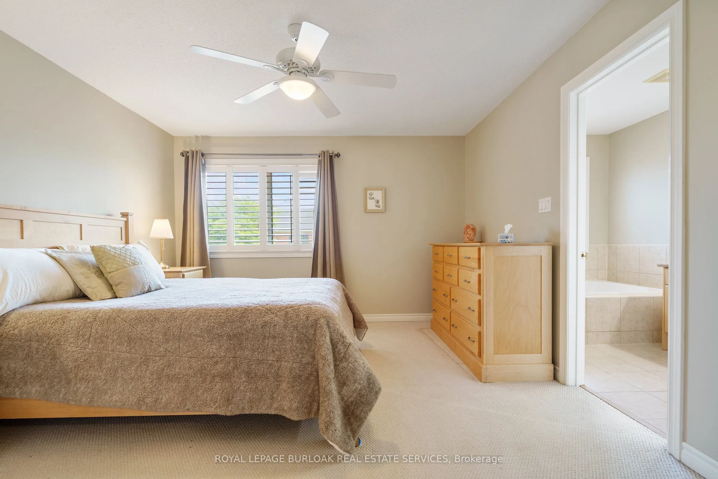 2626 Armour Crescent