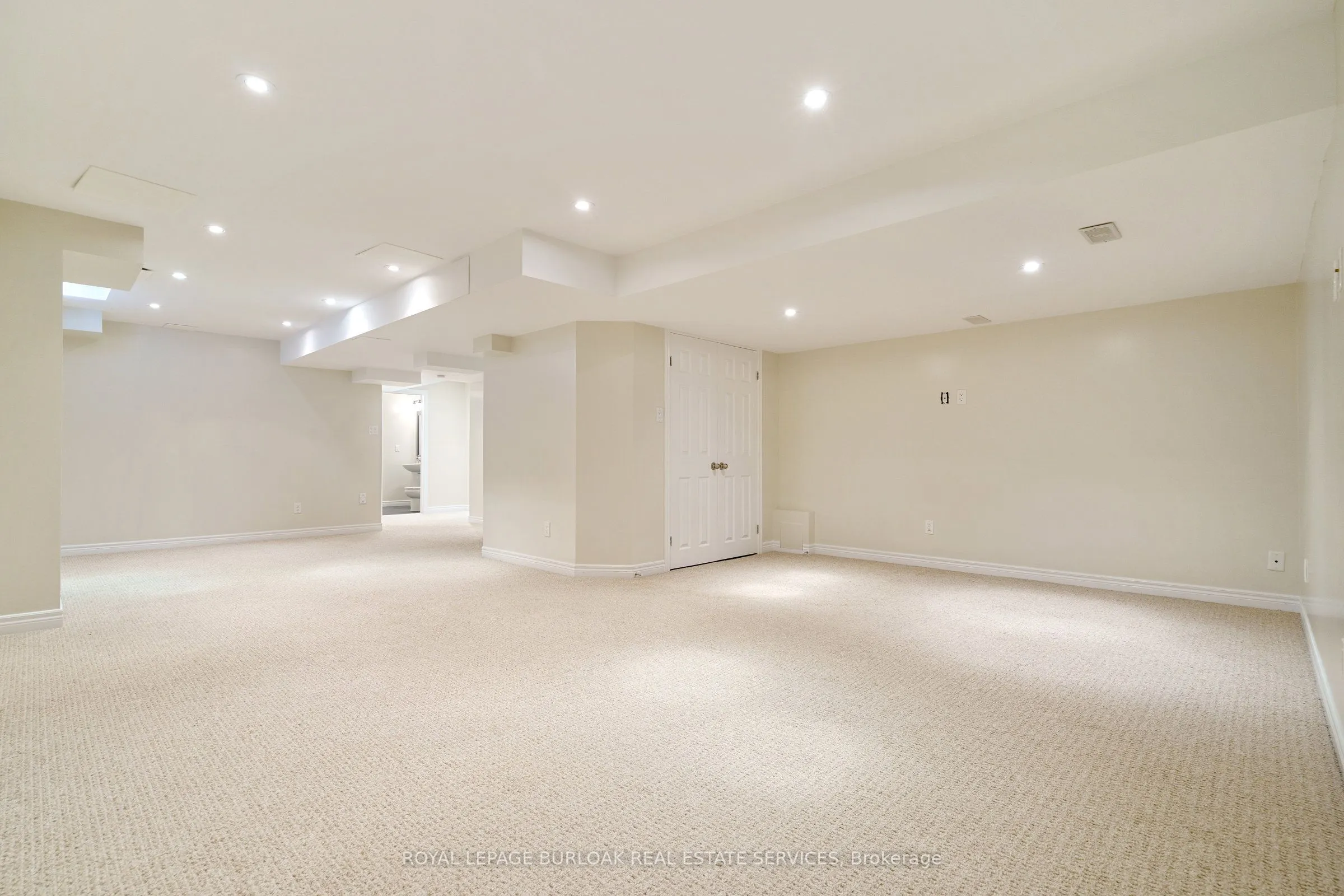 2626 Armour Crescent