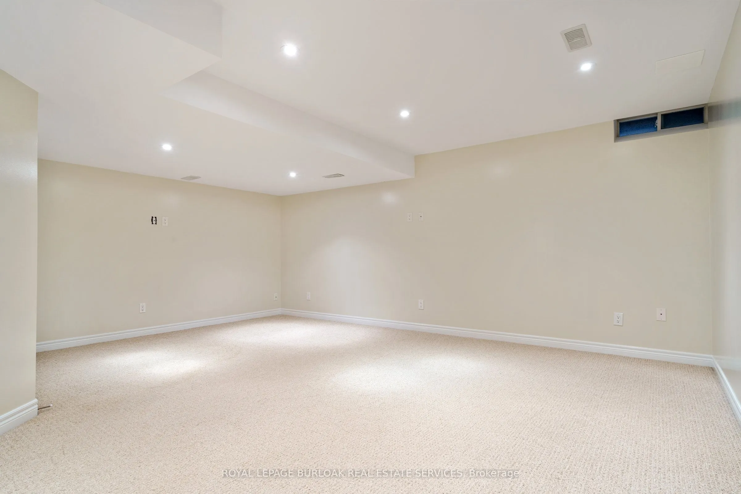 2626 Armour Crescent