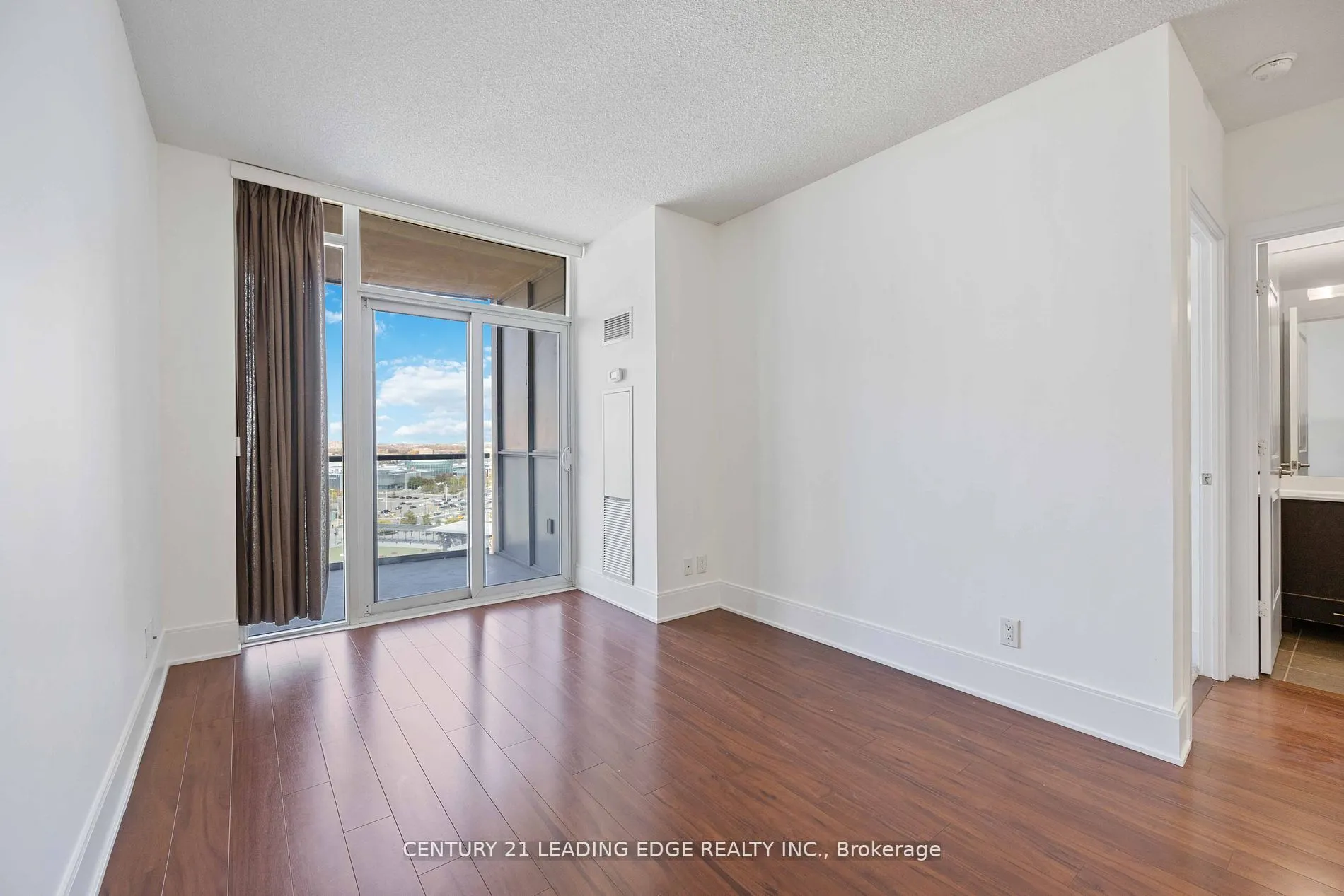 330 BURNHAMTHORPE Road W, #1506