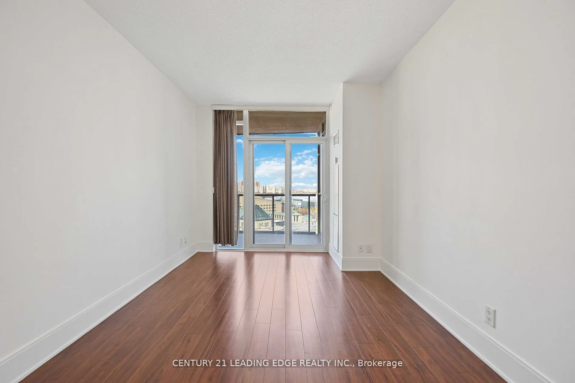 330 BURNHAMTHORPE Road W, #1506