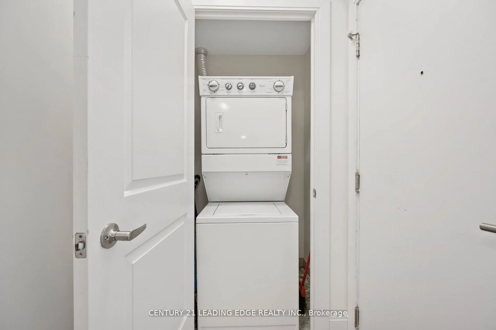 330 BURNHAMTHORPE Road W, #1506